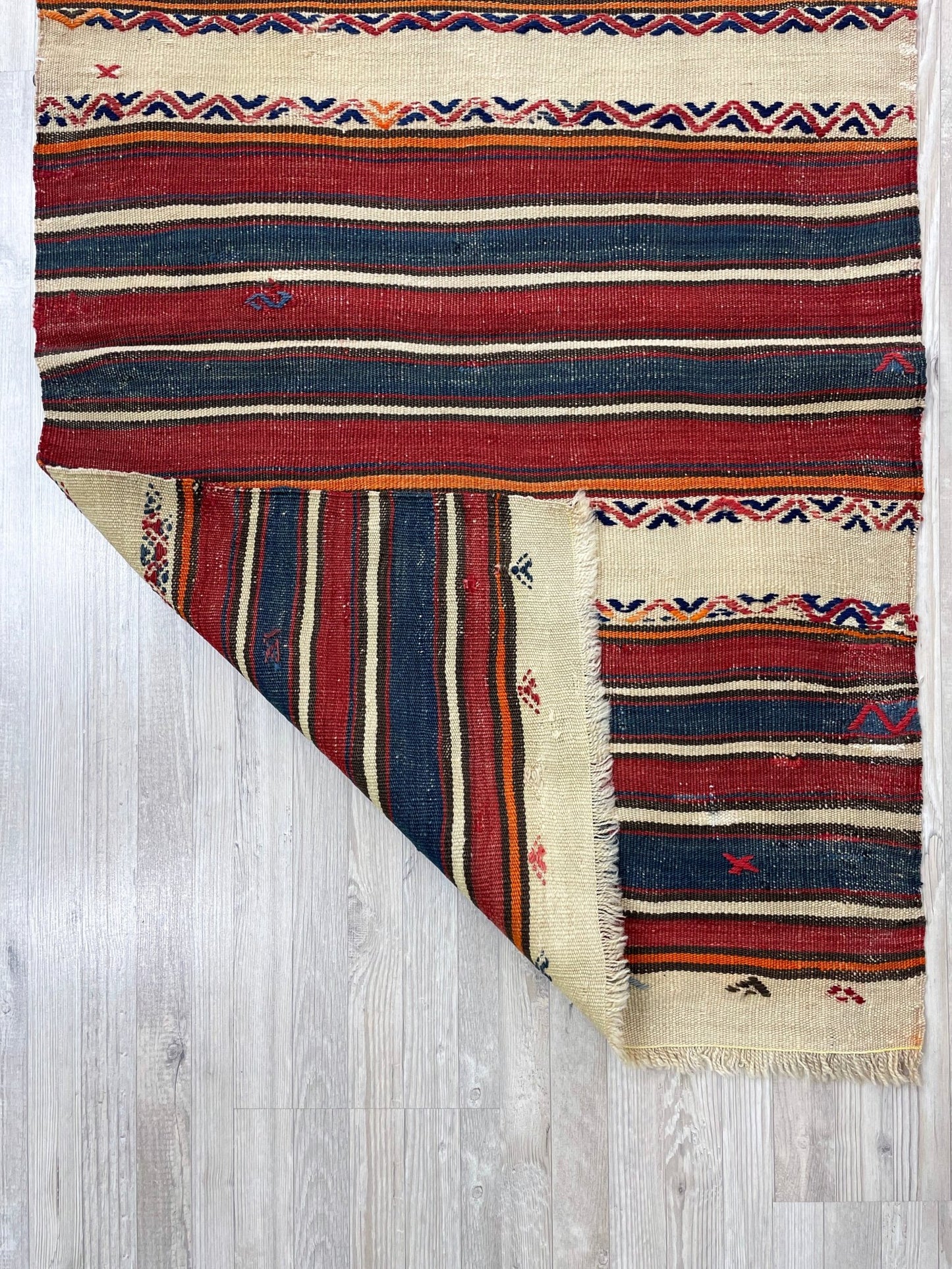 Handmade Vintage Kilim rug. Turkish Kilim Rug Doormat bath mat. Oriental Rug shop san francisco bay area. Rug store buy vintage rug online.