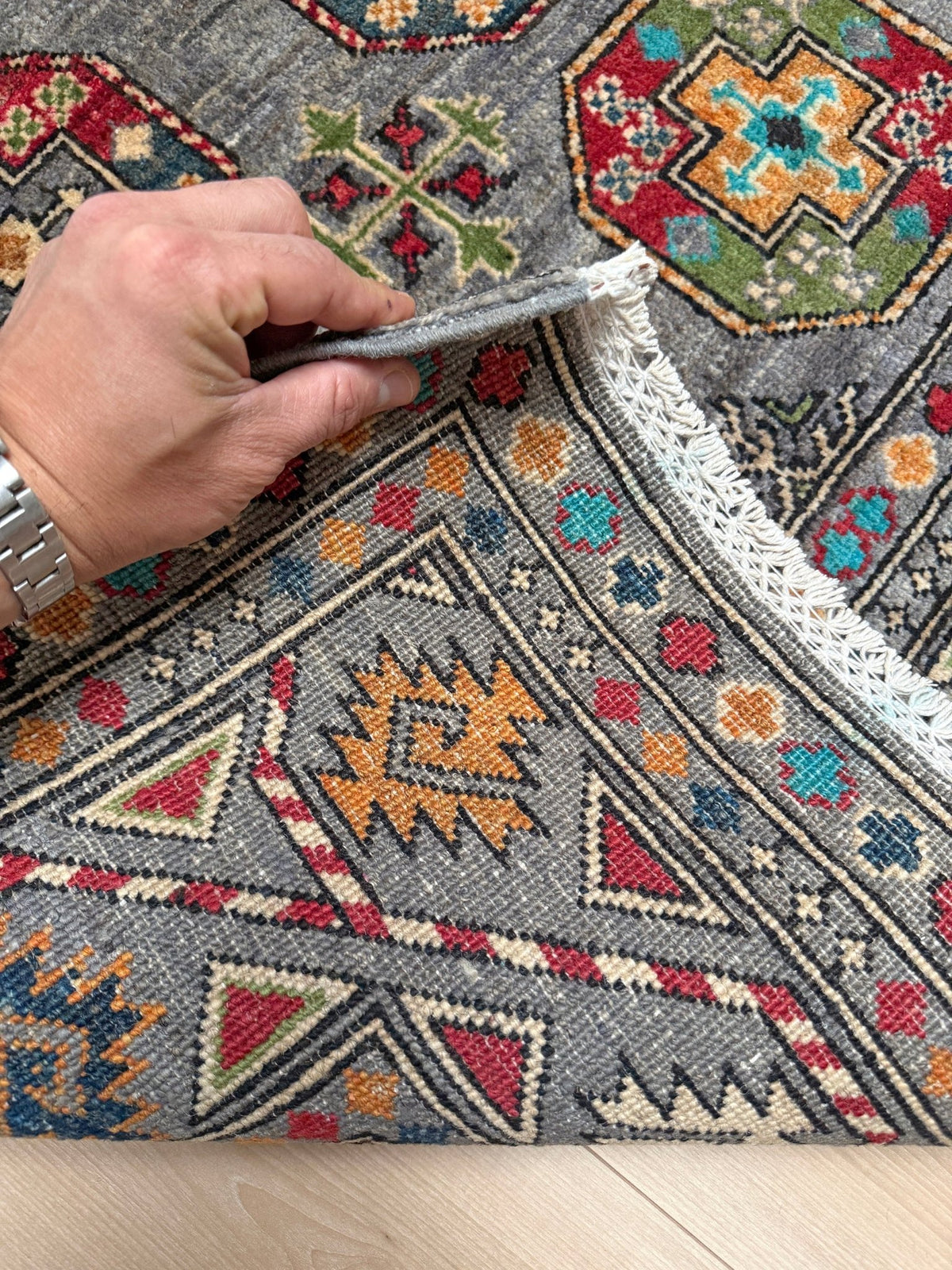 Transitional Gray Neutral Ersari Elephant Foot rug 4x6. Handmade Turkmen tribal wool rug perfect for living room, bedroom, or entryway. Free shipping from the best rug shop in the San Francisco Bay Area, Burlingame CA.