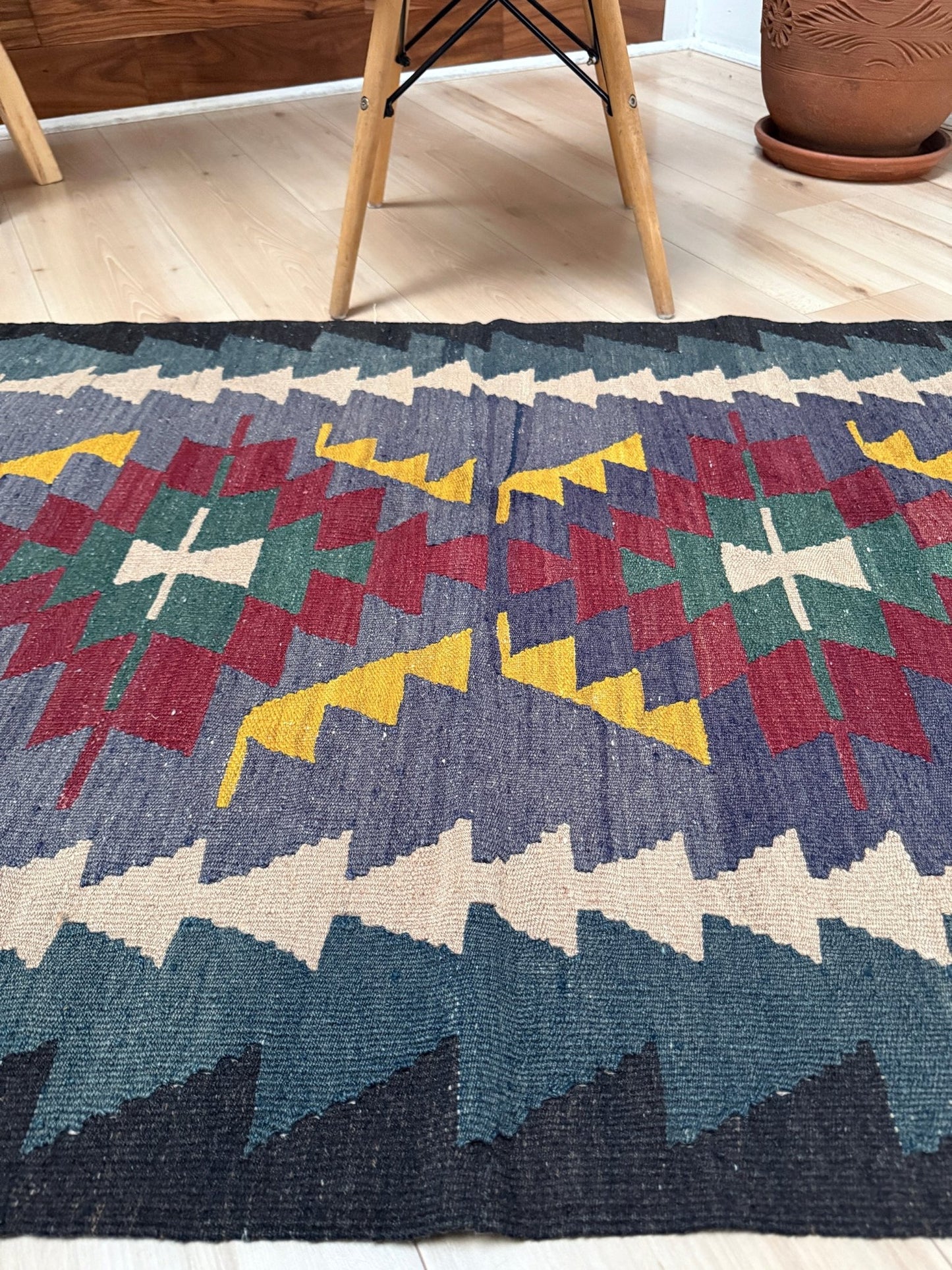 3x4 purple Navajo style tribal vintage turkish kilim wool rug for bedroom nursery kitchen entry tribal flatweave rug shop san francisco bay area. Handmade wool flatweave rug.