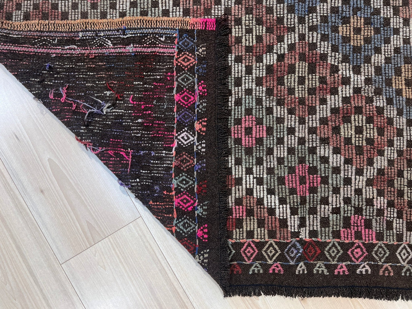 5x7 Malatya cicim turkish kilim rug shop. Handmade rug store san francisco bay area. Buy wool rug online shopping.