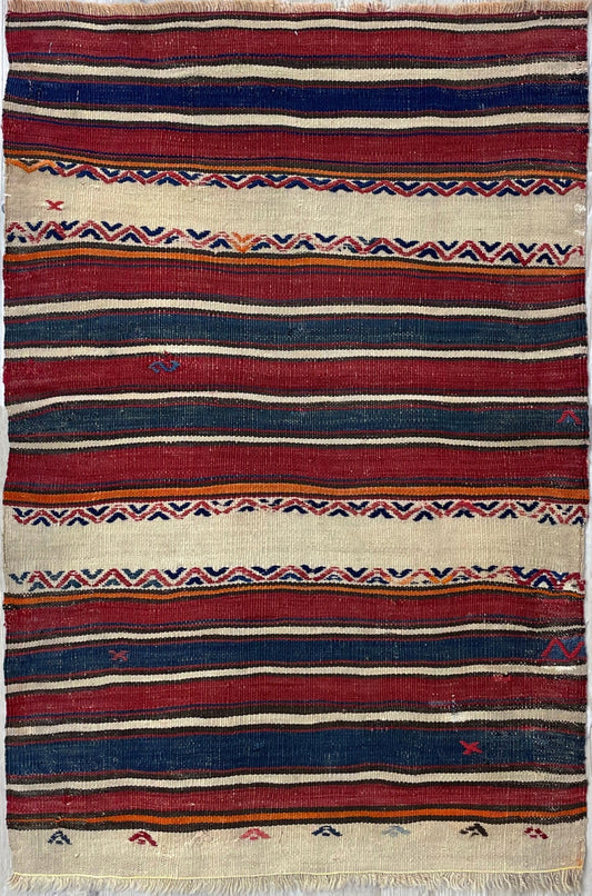 Handmade Vintage Kilim rug. Turkish Kilim Rug Doormat bath mat. Oriental Rug shop san francisco bay area. Rug store buy vintage rug online.