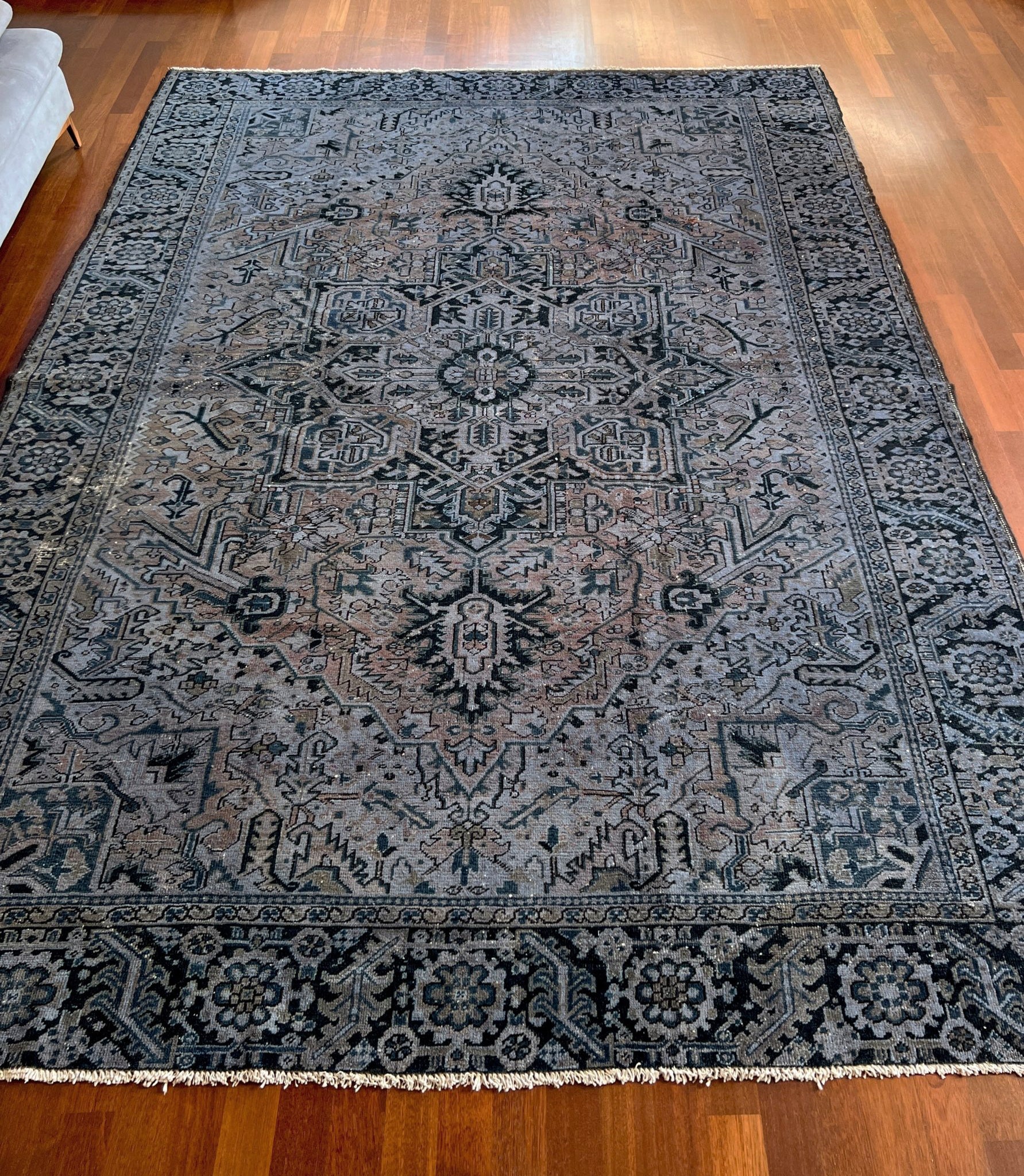 Muted Blue Heriz Serapi Persian Rug. 8x10 large Oriental Rug Shop San Francisco Bay Area. Buy oriental rug online