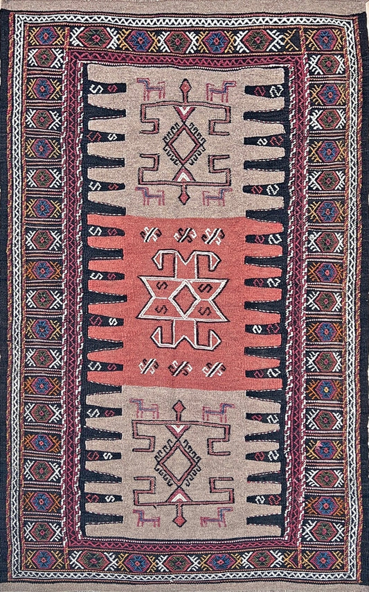 kochan kurdish vintage kilim rug shop san francisco bay area. Handmade wool flatweave rug bedroom, kitchen nursery