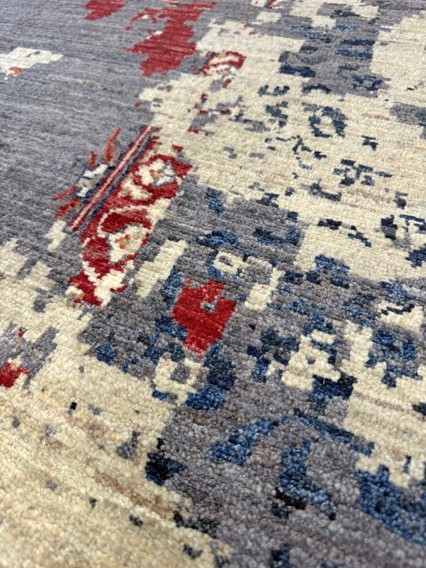 Transitional erased modern Mamluk design rug in 9x12 size with crimson medallion, silvery gray background, and ivory accents — perfect for living rooms, dining rooms, or bedrooms. Handmade wool rug from Indigo Rugs, Burlingame SF Bay Area with free shipping.