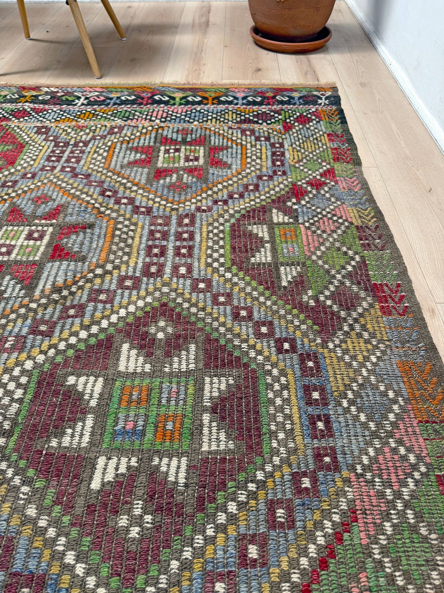 Top quality vintage Cicim Turkish rug 6x9, full of character, perfect for bedroom, living room, kitchen, or study, from trusted San Mateo SF Bay Area rug shop, free shipping included