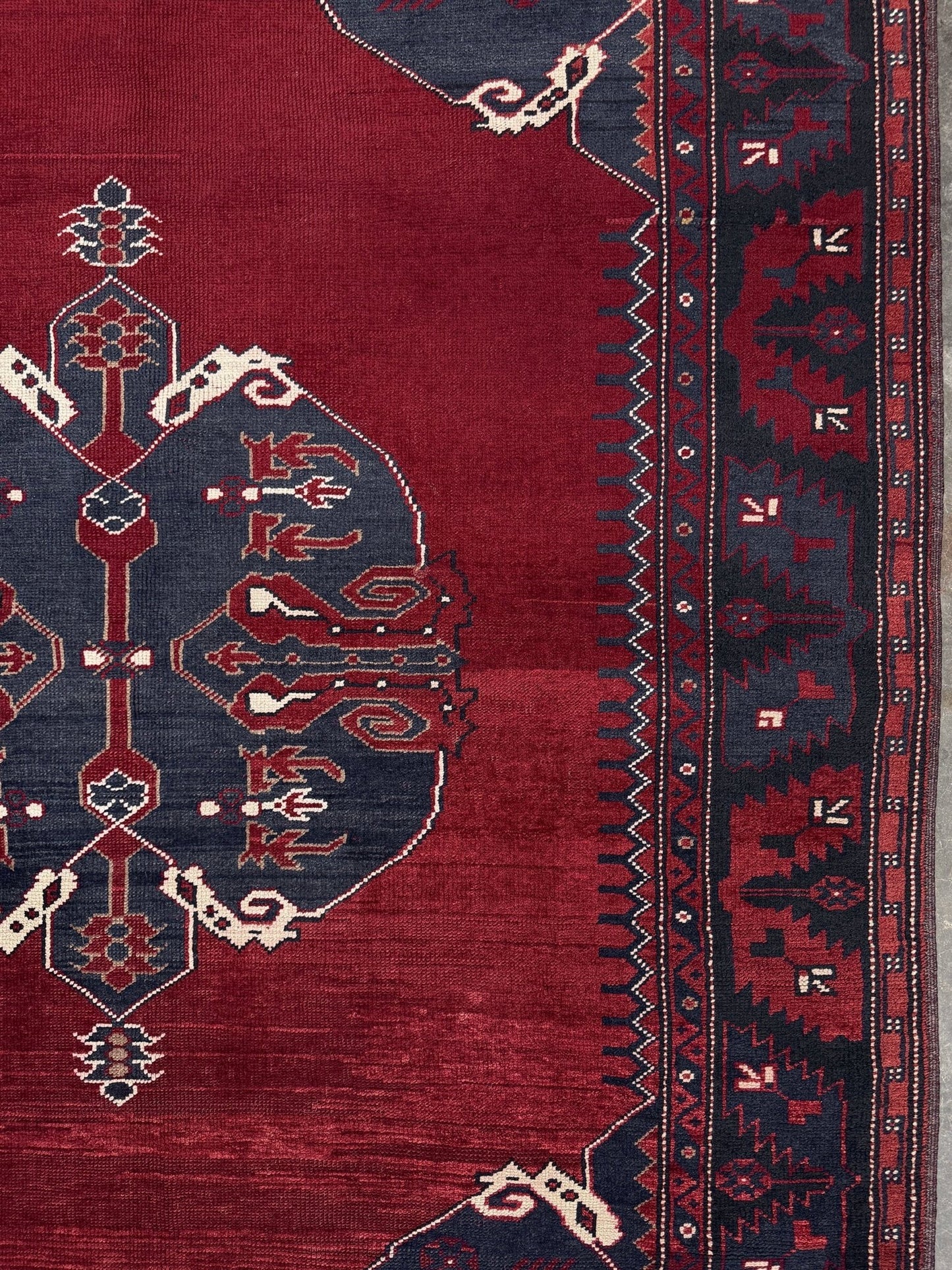 Antique kiz bergama turkish rug 6x8 deep madder red field indigo clue medallion anatolian village rug 1920s indigo rugs san francisco bay area
