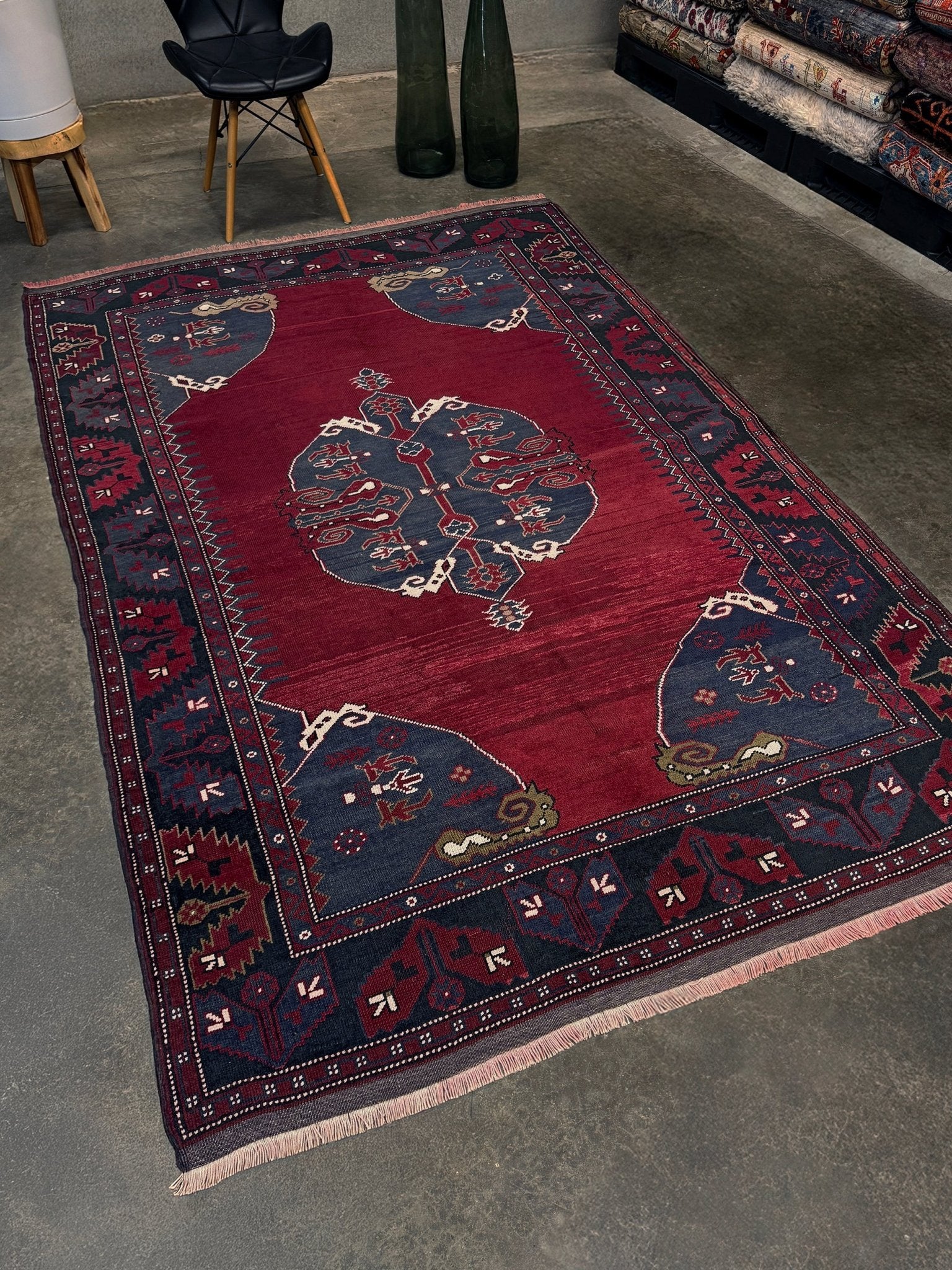 Antique kiz bergama turkish rug 6x8 deep madder red field indigo clue medallion anatolian village rug 1920s indigo rugs san francisco bay area