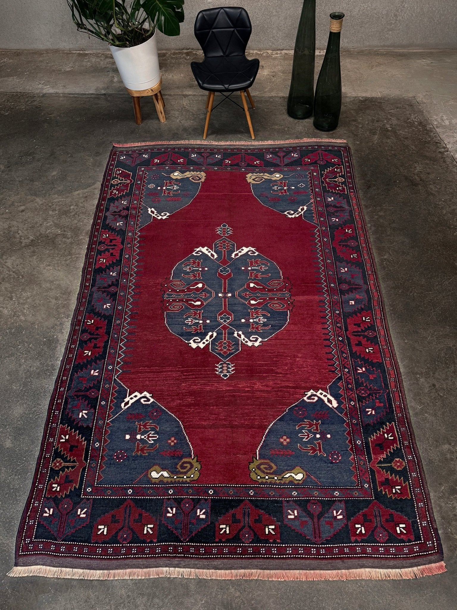 Antique kiz bergama turkish rug 6x8 deep madder red field indigo clue medallion anatolian village rug 1920s indigo rugs san francisco bay area