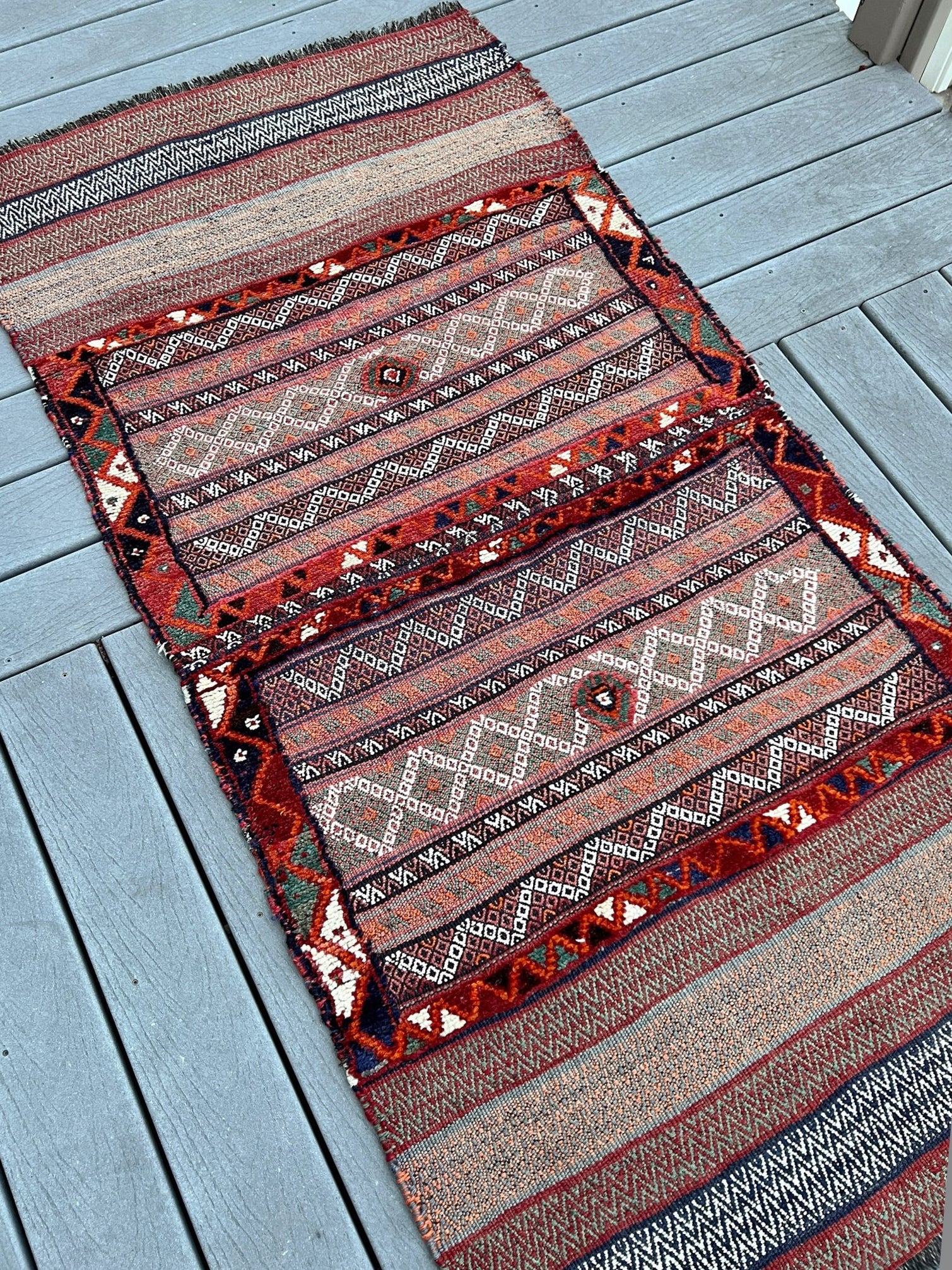 3x6 Persian small runner. Bakhtiari saddle bag. Oriental rug shop los gatos los altos. Palo alto rug store. Buy oriental rug online shopping san francisco canada california.