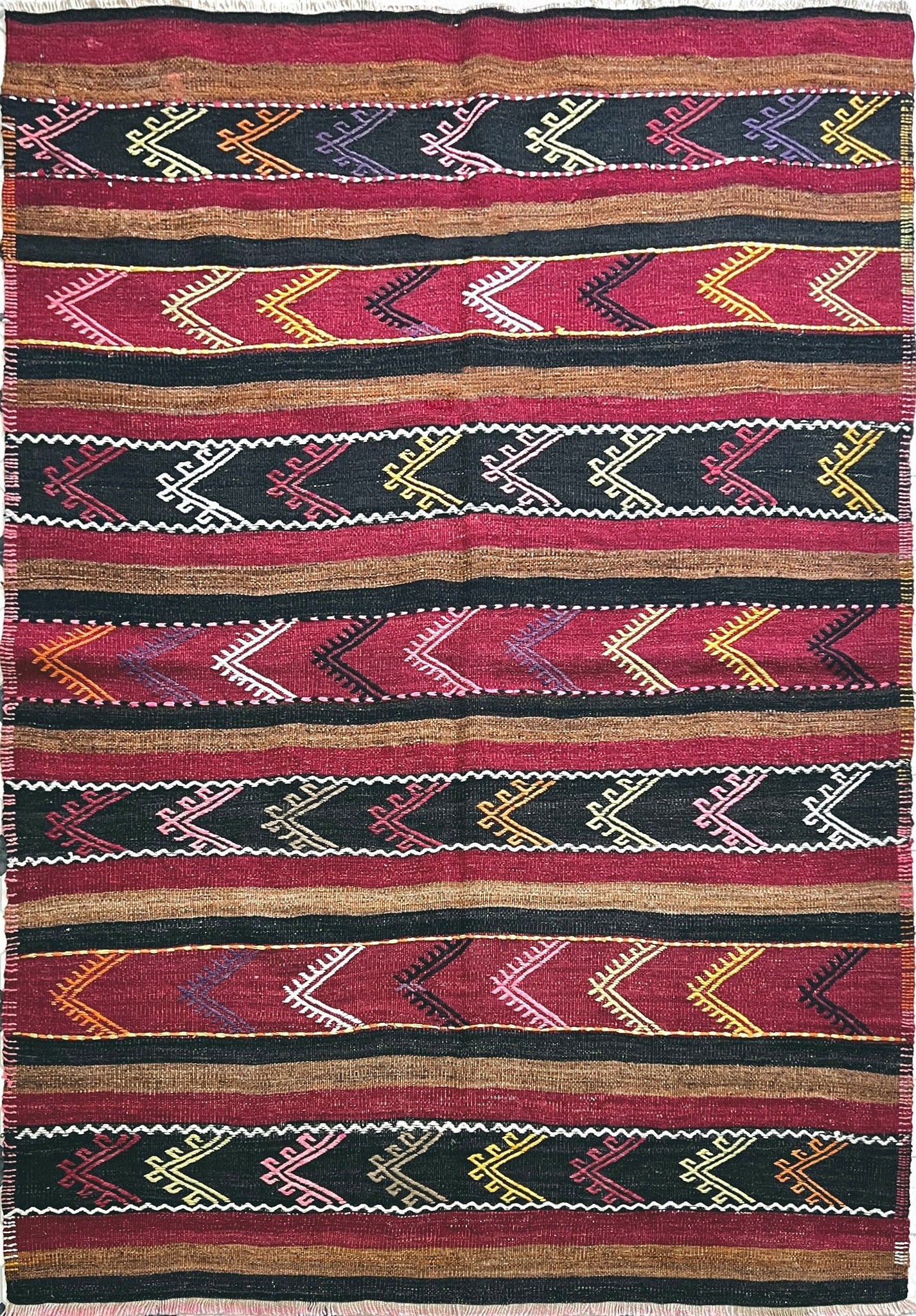 4x6 vintage anatolian rug. small turkish rug for bedroom living room kitchen office. Oriental rug store Los Altos Palo alto. Buy rug online free shipping to USA and canada.