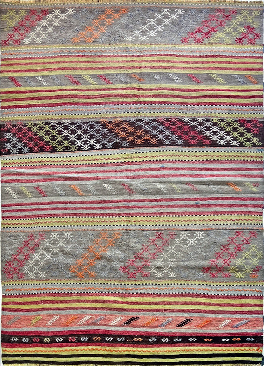 5x7 Balikesir Turkish kilim rug. Vintage anatolian rug shop berkeley los altos. Oriental rug store los gatos palo alro. San francisco bay area rug store. Buy rugs online free shipping to USA, Canada, Toronto, California.