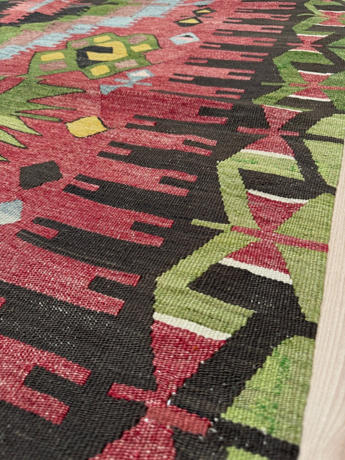 Vintage Esme Turkish kilim rug featuring in madder red, olive green colors, geometric medallions, handmade Anatolian wool flatweave rug measuring 6x10 in excellent vintage condition.