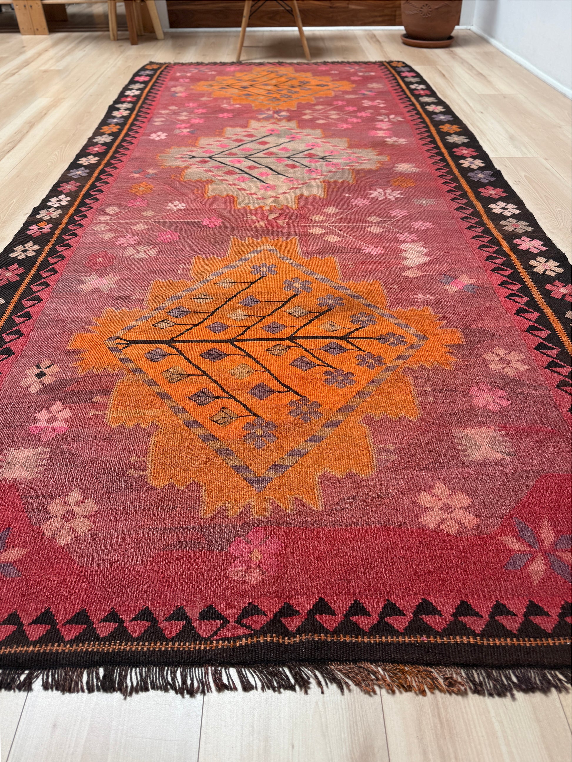 Vintage Kars Turkish kilim rug in dusty pink, warm apricot orange, handwoven from Anatolian wool 5x10. 