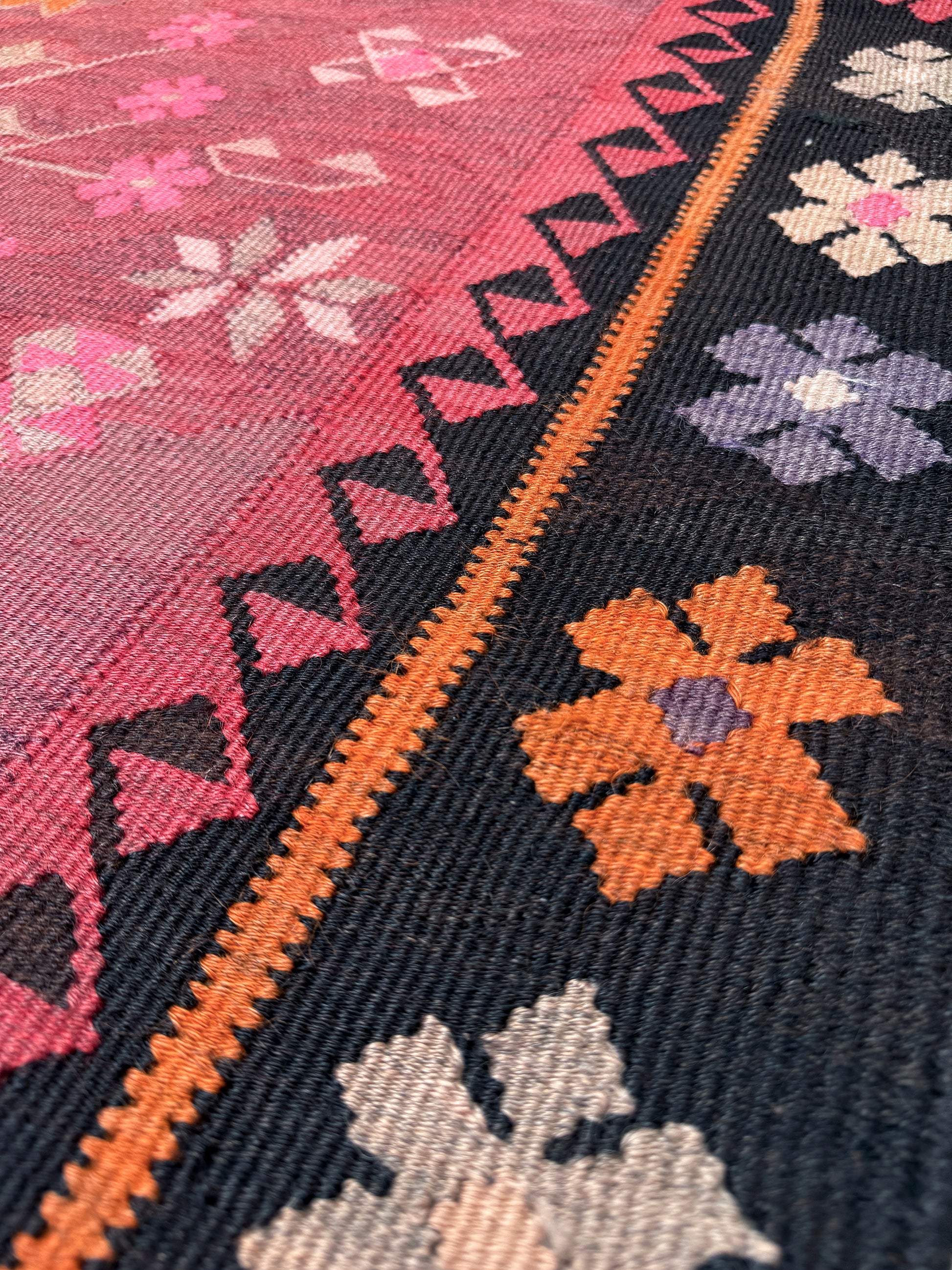 Vintage Kars Turkish kilim rug in dusty pink, warm apricot orange, handwoven from Anatolian wool 5x10. 
