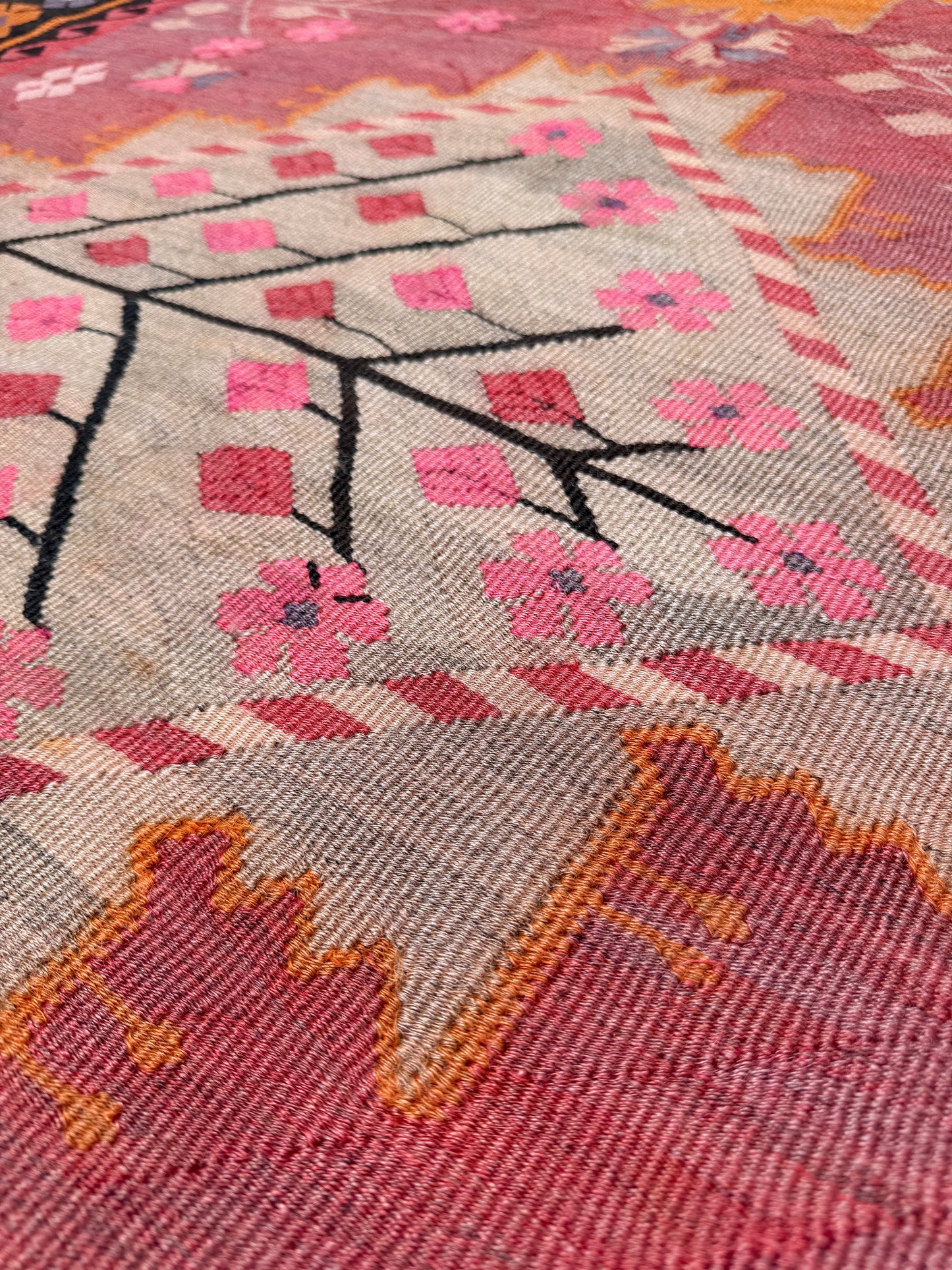 Vintage Kars Turkish kilim rug in dusty pink, warm apricot orange, handwoven from Anatolian wool 5x10. 