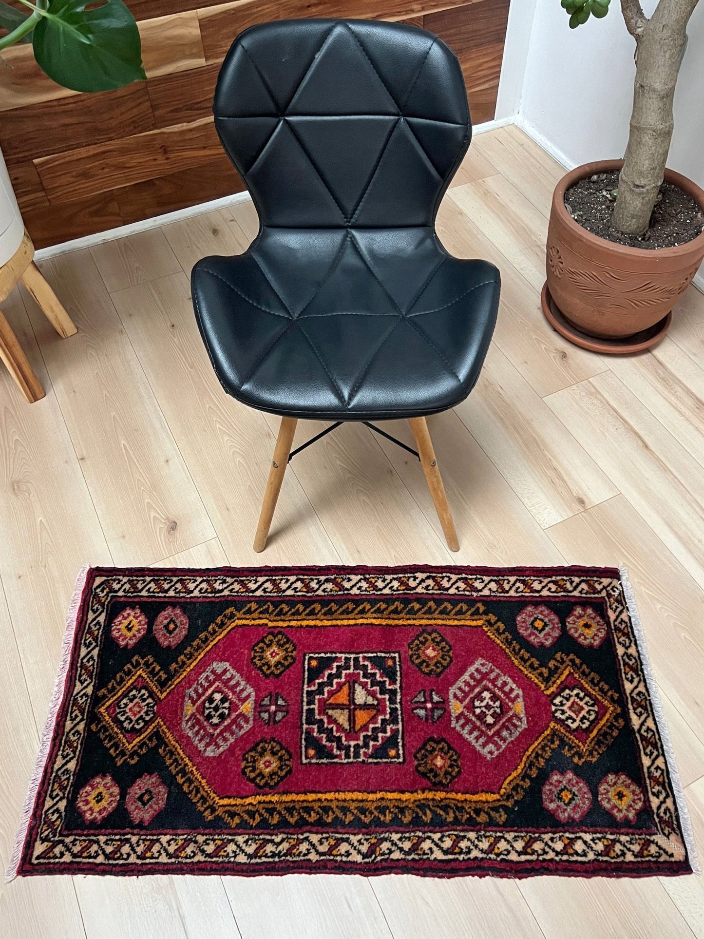 Ruby Red Black 2x3 handmade small wool rug for kitchen entry under the desk bathroom bedroom Turkish mini rug free shipping