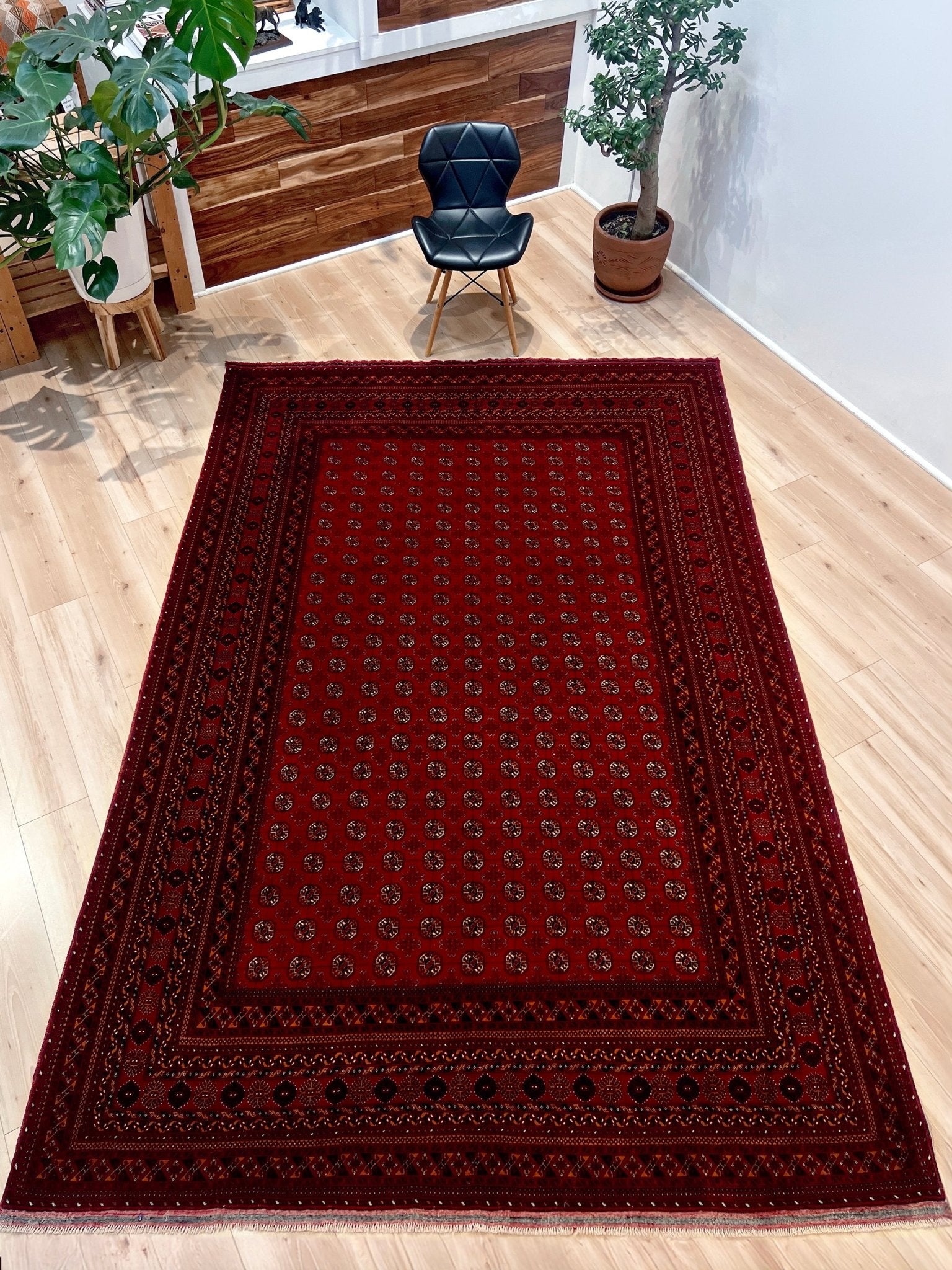 Red bukhara turkmen vintage rug shop berkeley. Handmade traditional wool 7x10 rug shop san francisco bay area.