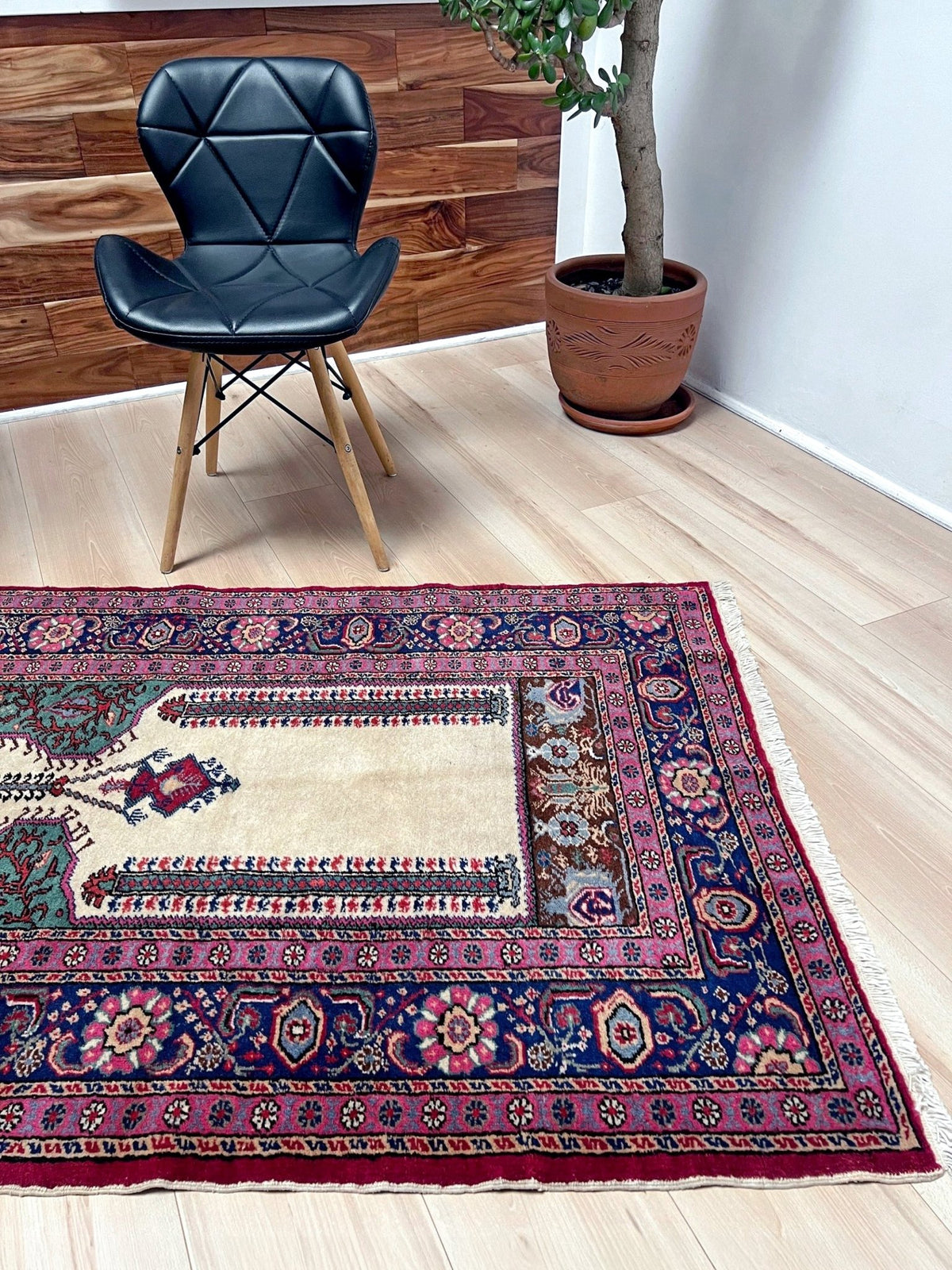 3x5 Turkish Kayseri tulip pink scatter rug with prayer design, featuring a white ground. Handmade wool, vibrant. Available in the San Francisco Bay Area