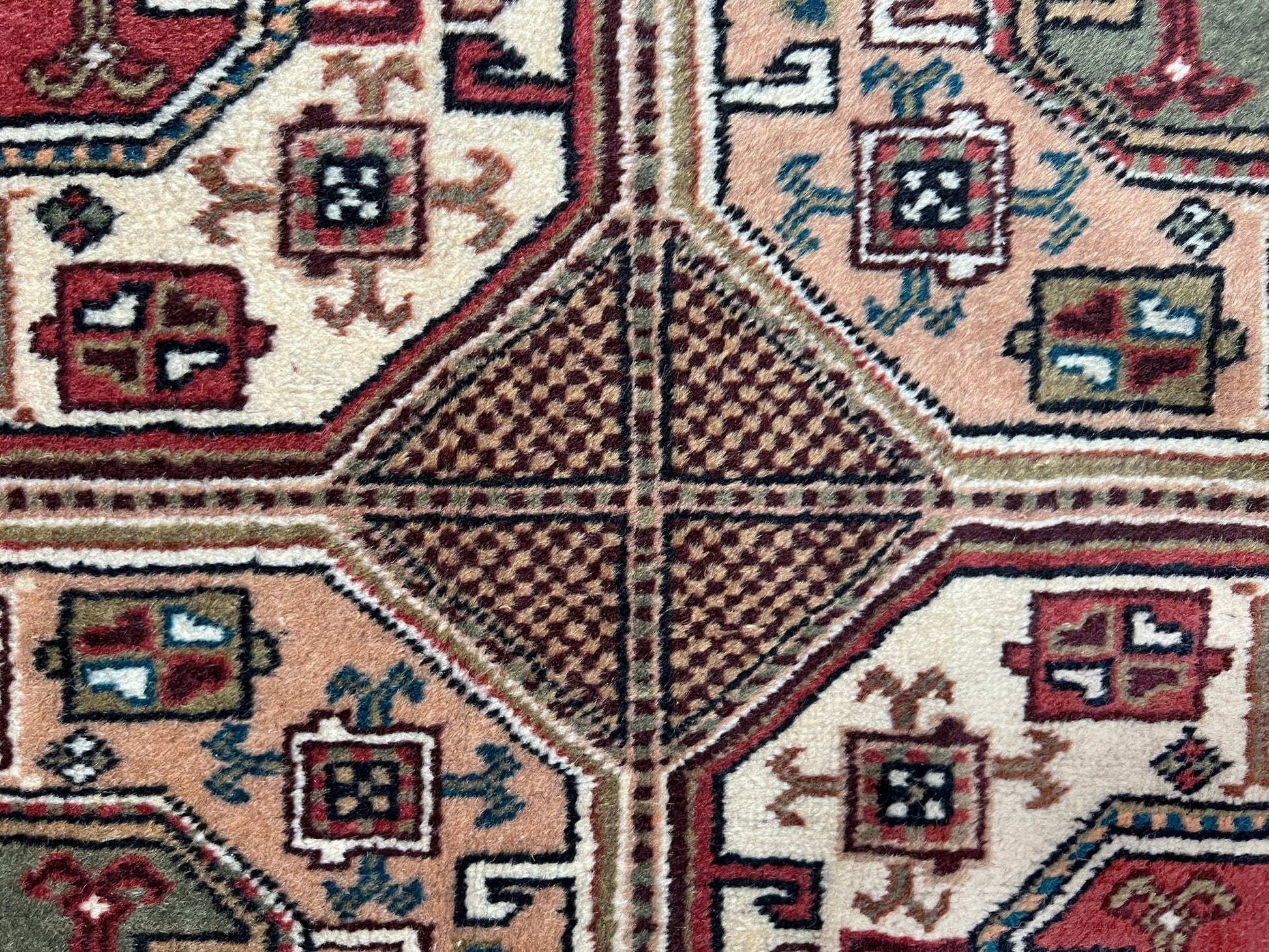 Kayseri geometric panel design turkish rug shop san francisco bay area. Handmade wool rug free shipping affordable rug.