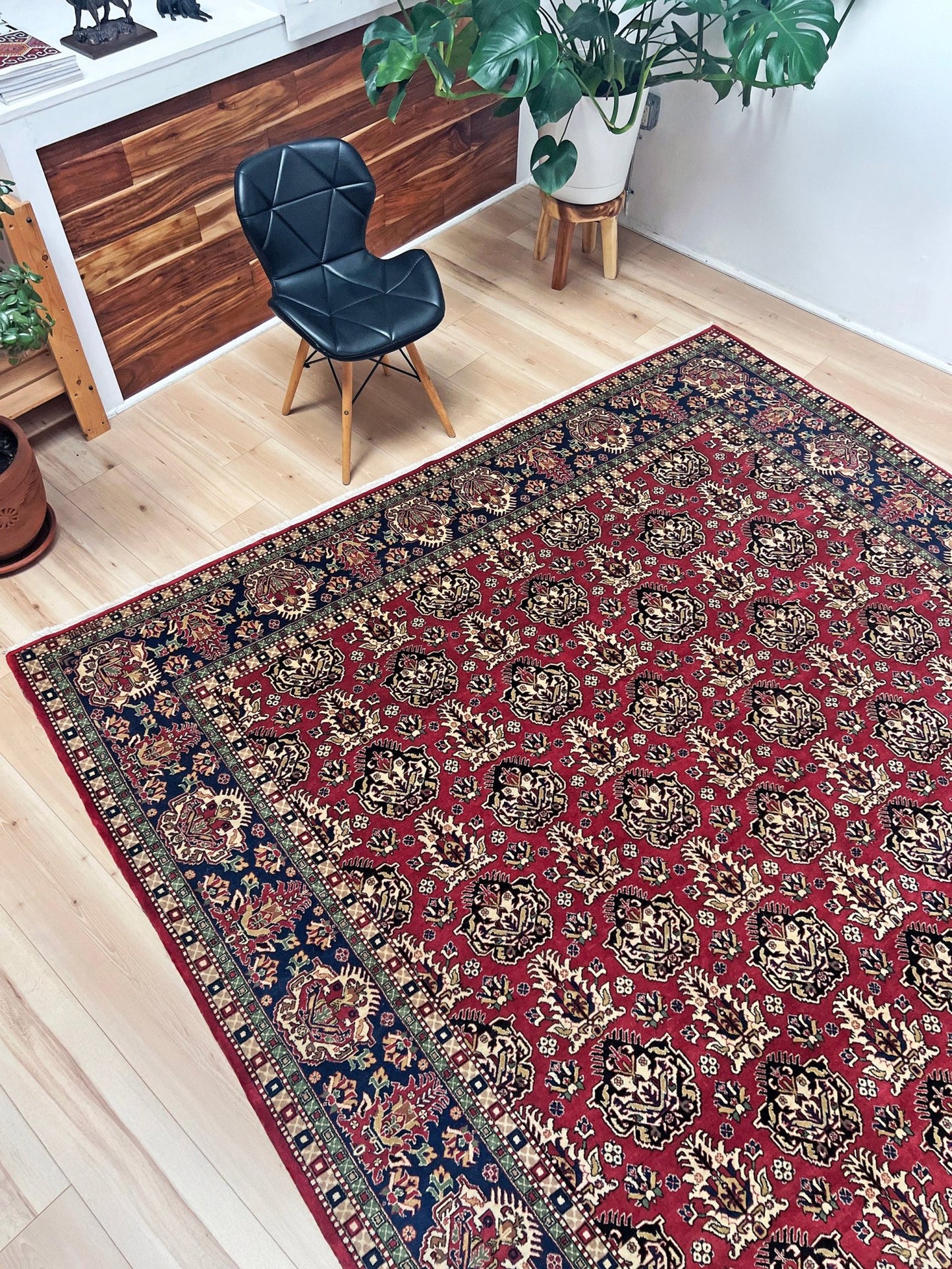 8x11 Hereke vintage Turkish luxury rug with crown-like floral motifs, perfect for living rooms, bedrooms, or dining spaces. This elegant handmade wool-on-cotton carpet is in pristine condition with authentic 'HEREKE' marking. From the best luxury handmade rug shop in the San Francisco Bay Area, offering free shipping. 