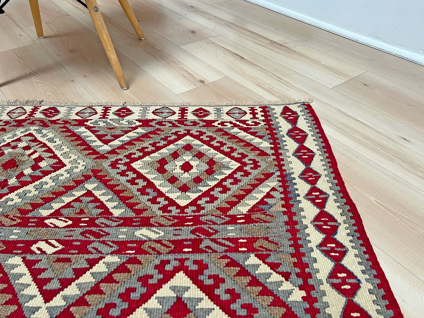 Kars Kilim • Handmade Flatweave Rug (4'8"x7'10")