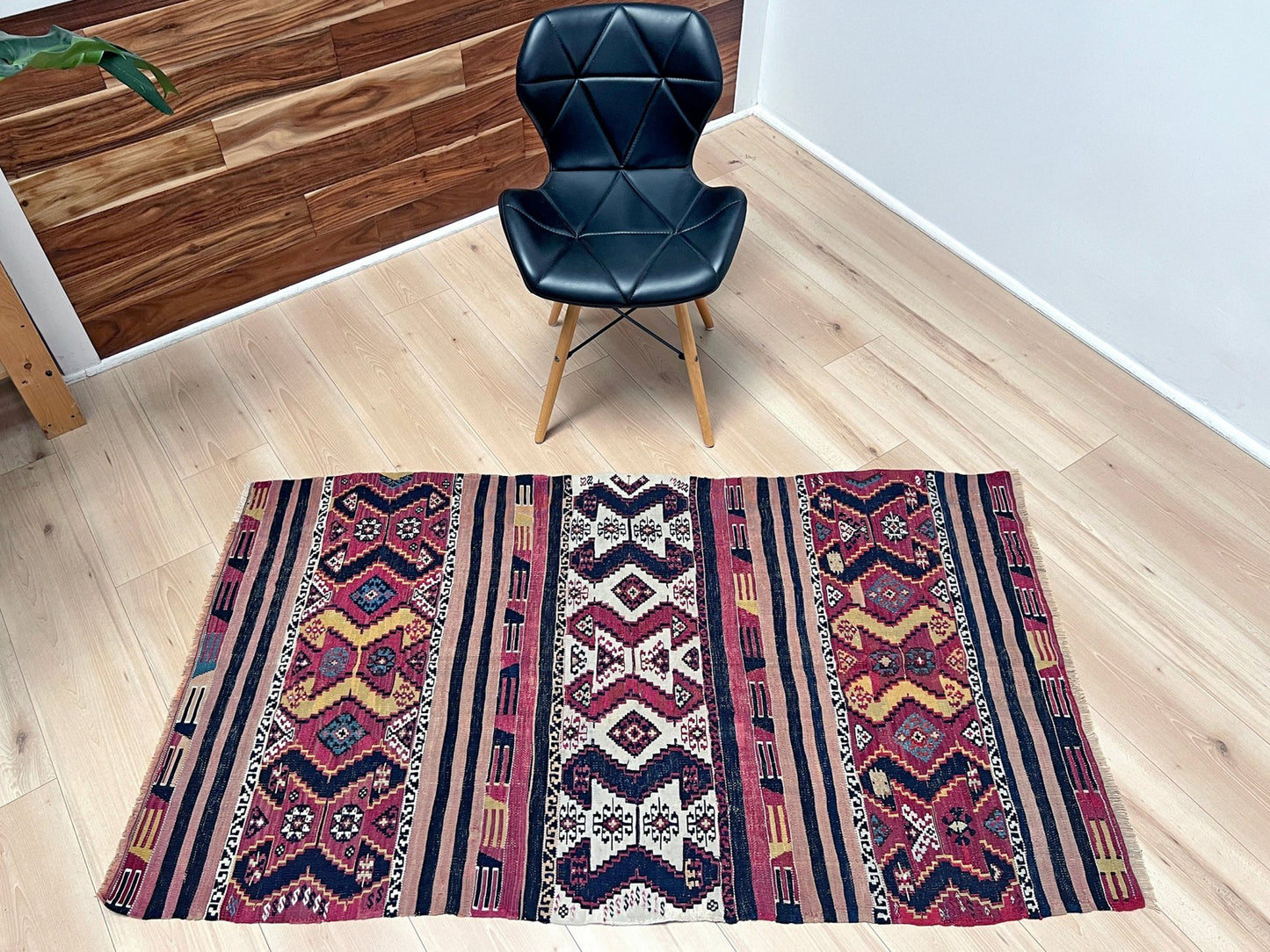 3x5 vintage turkish kilim rud shop berkeley palo alto. Handmade wool flatweave rug shop san francisco bay area.