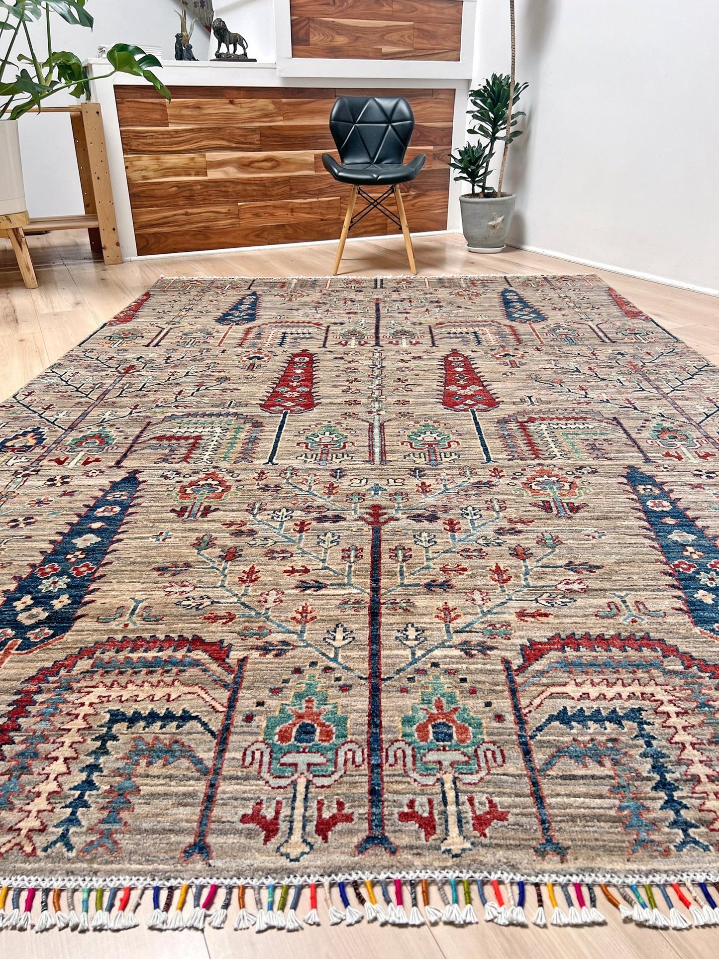 Tree of life contemporary rug. Luxury handmade rug shop palo alto. Oriental rug shop san francisco bay area.