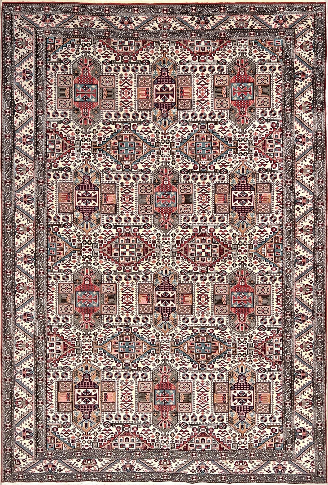 Kayseri tribal turkish rug shop san francisco bay area. Handmade luxury wool rug palo alto.