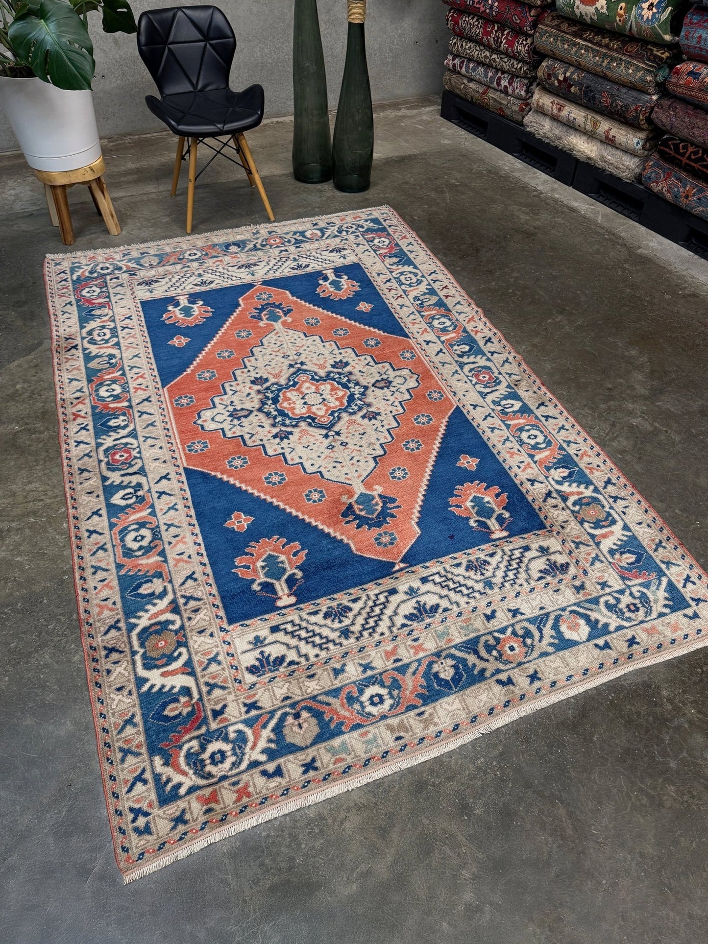 Vintage turkish taspinar rug 6x8 indigo blue, salmon red  hand knotted anatolian wool rug pastel san francisco bay area rug shop indigo rugs