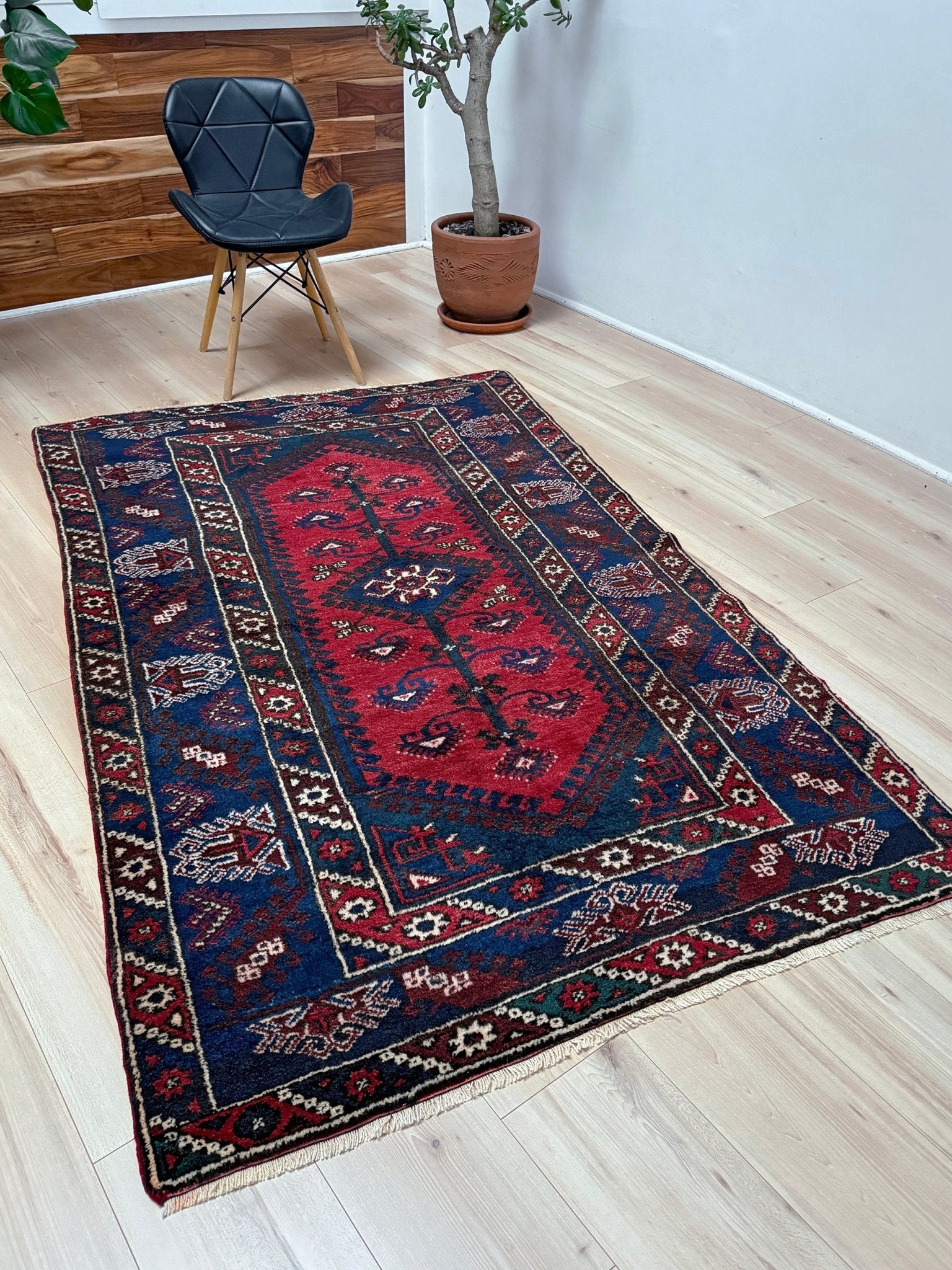 5x7 Dosemealti vintage Turkish tribal rug – top-quality wool, rich crimson red and midnight blue hues, intricate geometric and floral patterns. Perfect for bedroom, living room, or dining area. Handwoven with character and history. Available at the best rug shop in Burlingame CA, SF Bay Area – free shipping!