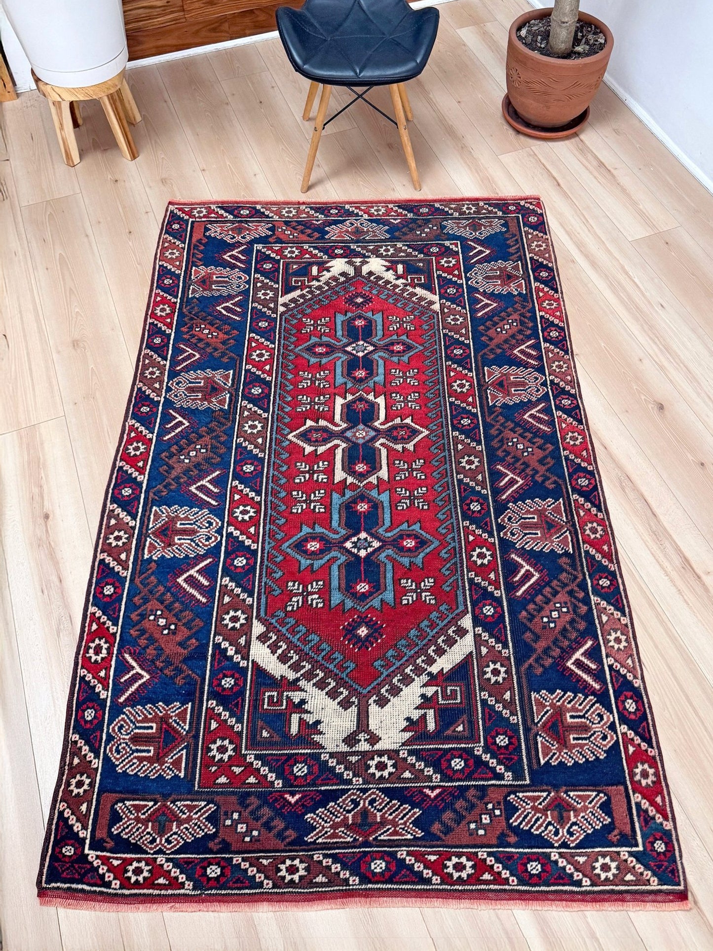 5x7 Dosemealti vintage Turkish tribal rug with geometric medallions. Handmade and available from the best luxury rug shop in the San Francisco Bay Area. Free shipping