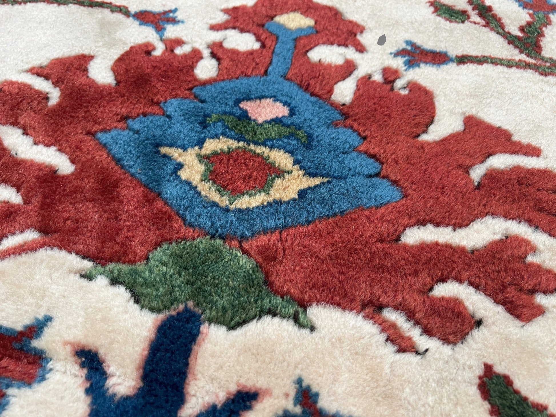 Konya floral turkish rug shop san francisco bay area. Handmade Rug Shop Palo Alto.