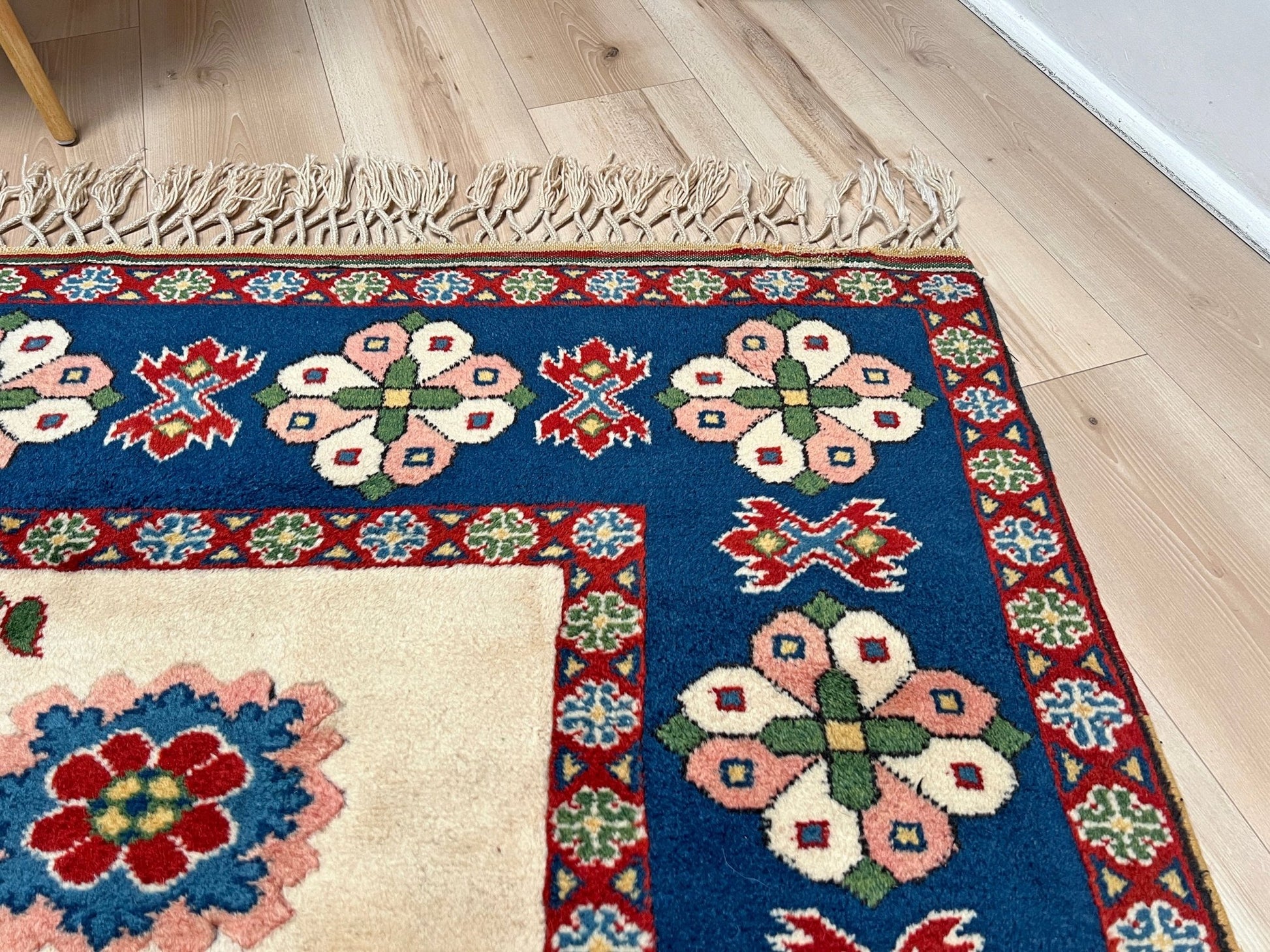 Konya floral turkish rug shop san francisco bay area. Handmade Rug Shop Palo Alto.