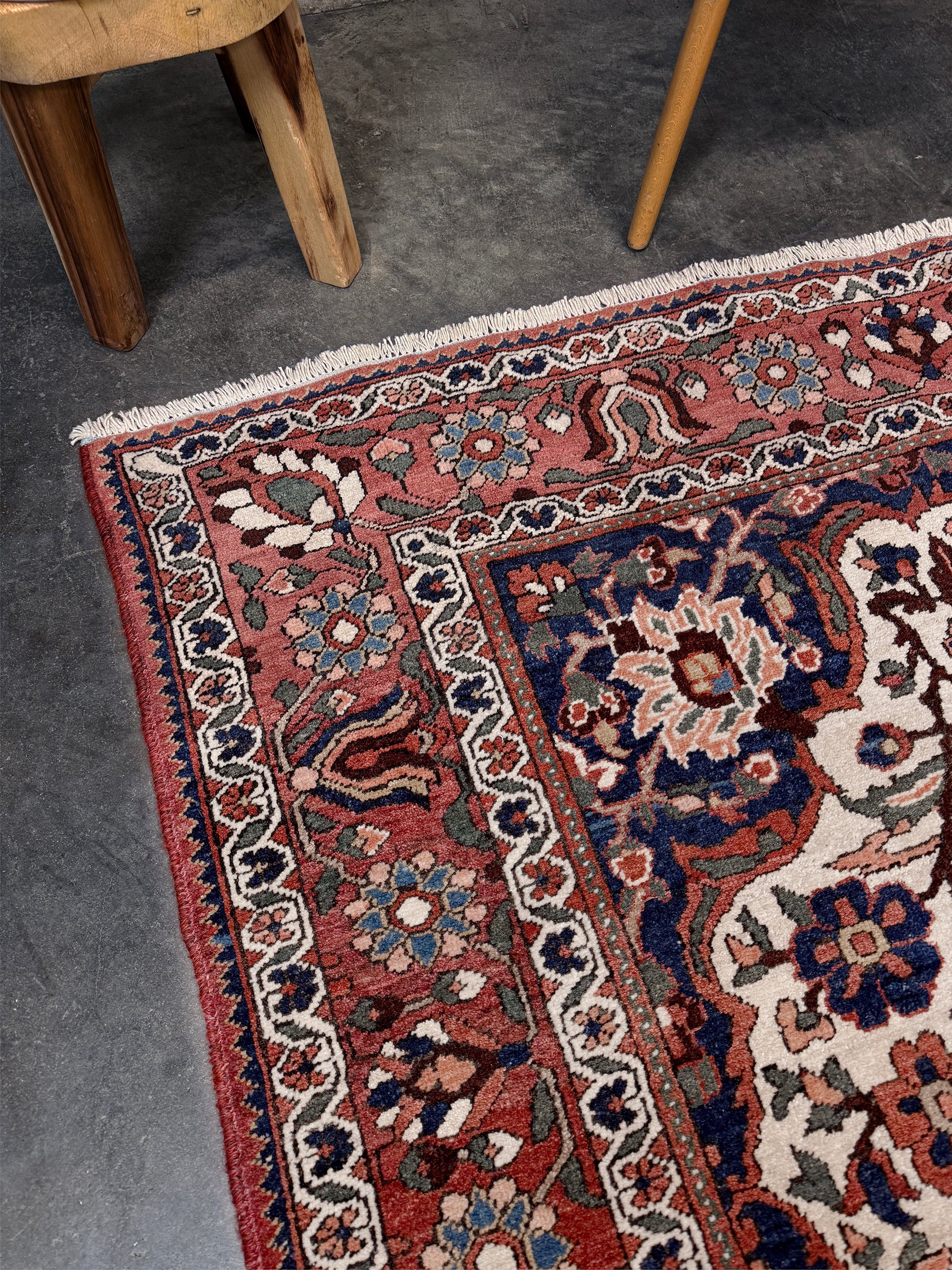 vintage persian bakhtiari floral rug 5x7 dusty brick red navy ivory hand knotted wool medallion rug mid century persian carpet san francisco bay area rug shop indigo rugs