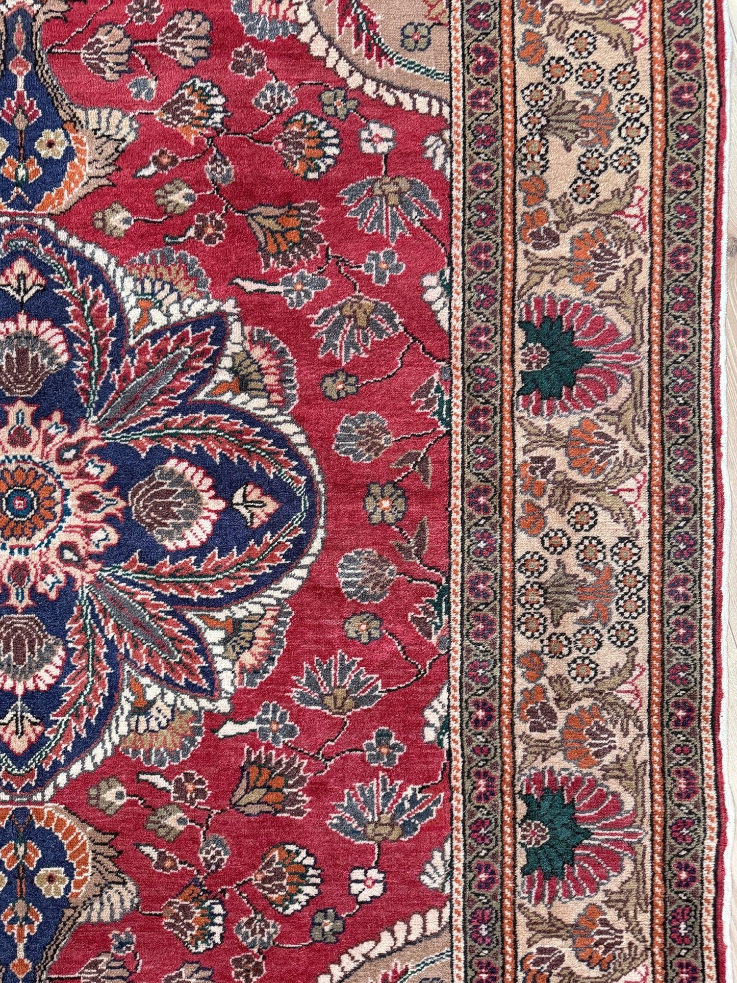 Crimson Red 5x7 Kayseri handmade Turkish wool rug from the best rug shop in the San Francisco Bay Area, Burlingame CA, free shipping available. Perfect for living rooms, bedrooms, dining rooms, studies, or formal sitting areas