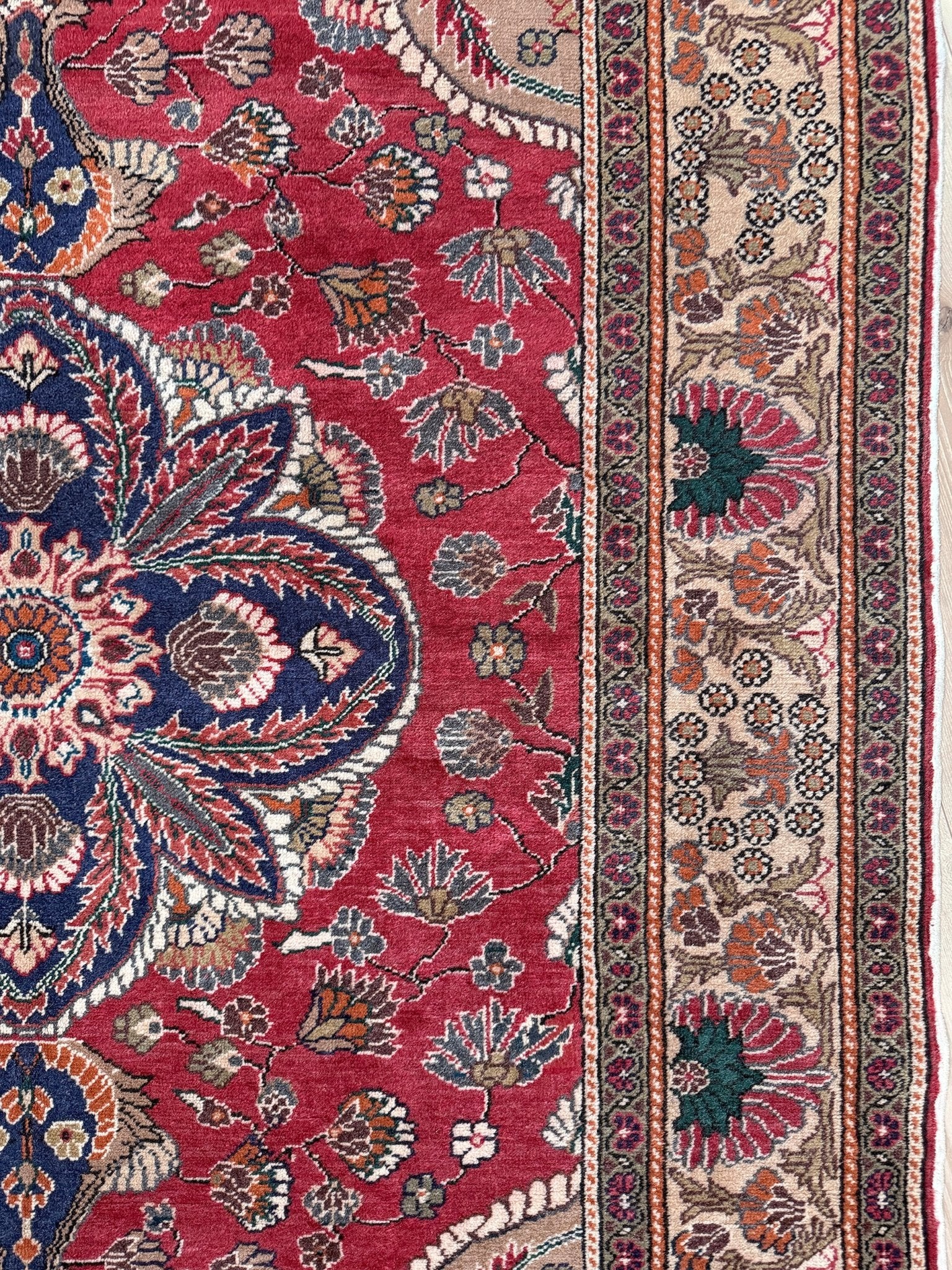 Crimson Red 5x7 Kayseri handmade Turkish wool rug from the best rug shop in the San Francisco Bay Area, Burlingame CA, free shipping available. Perfect for living rooms, bedrooms, dining rooms, studies, or formal sitting areas