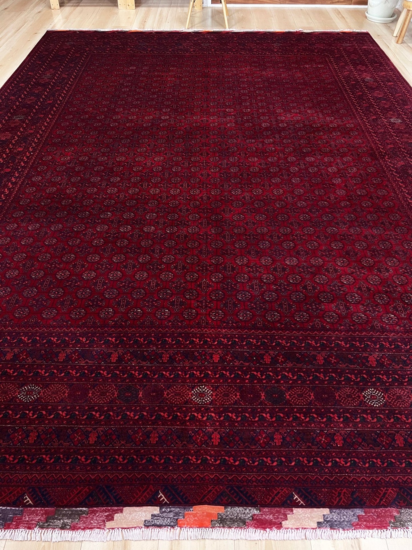 Khoja Roshnai Turkmen Luxury handmade 10x14 large area rug with warm colors, perfect for living room, bedroom, or dining spaces. Available at the best luxury rug shop in the San Francisco Bay Area. Enjoy free shipping on this high-quality, exquisite rug.