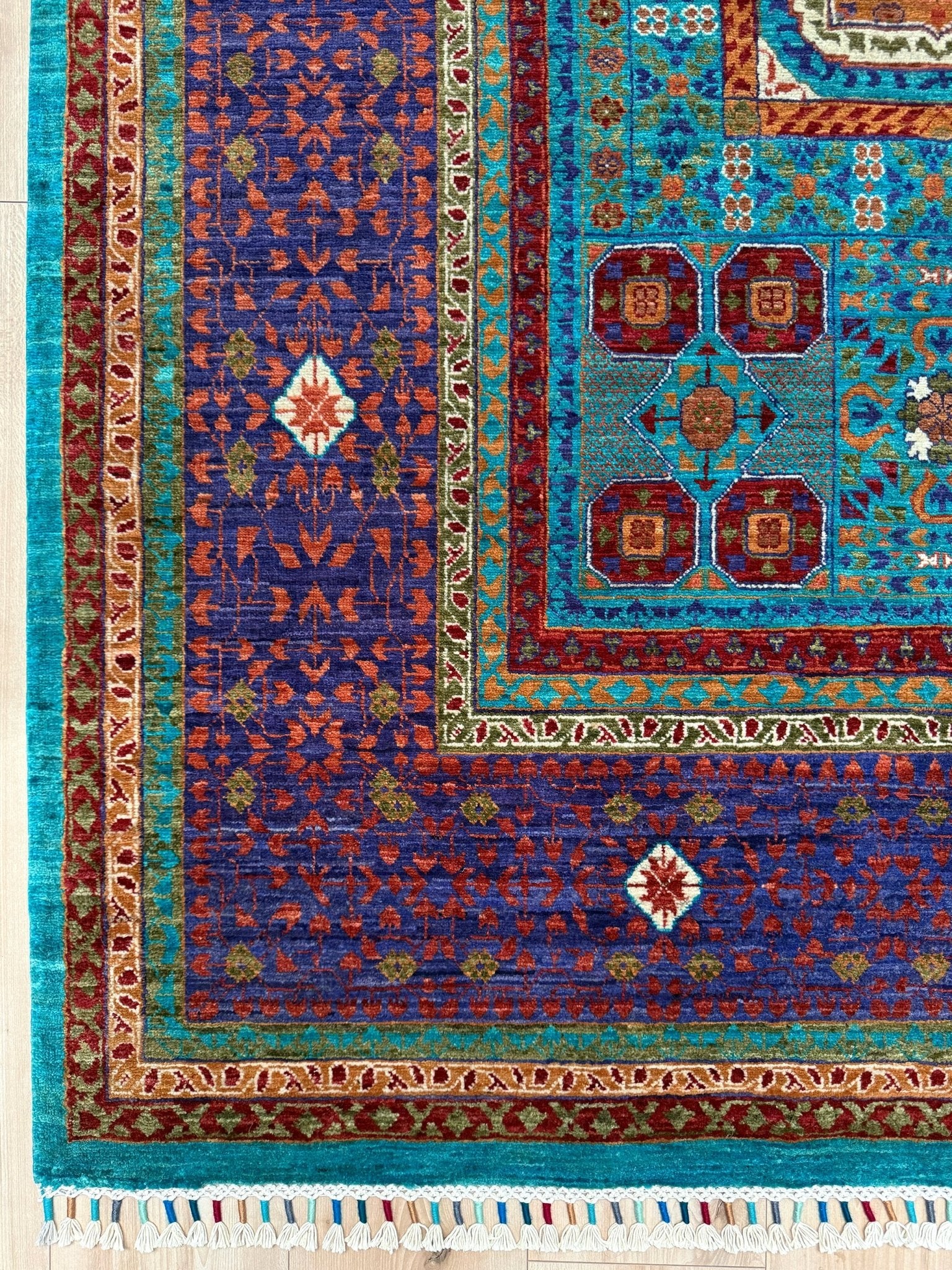 45x45 Top-quality 8x10 Sultanate Mamluk rug from the best rug shop in San Mateo, SF Bay Area. It features rich turquoise, royal purple, and saffron hues with intricate geometric patterns. Perfect for a bedroom, living room, or dining space, adding character and timeless elegance. Free shipping available.