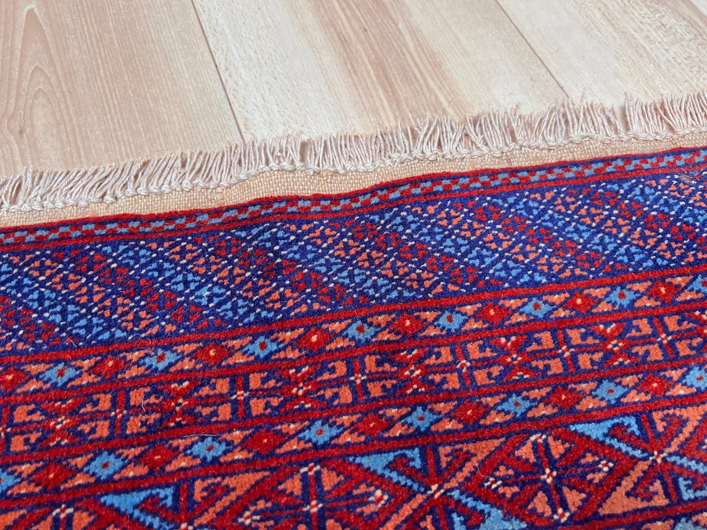 Blue bukhara turkmen rug. Luxury Handmade rug  shop palo alto. Oriental rug shop san francisco bay area.