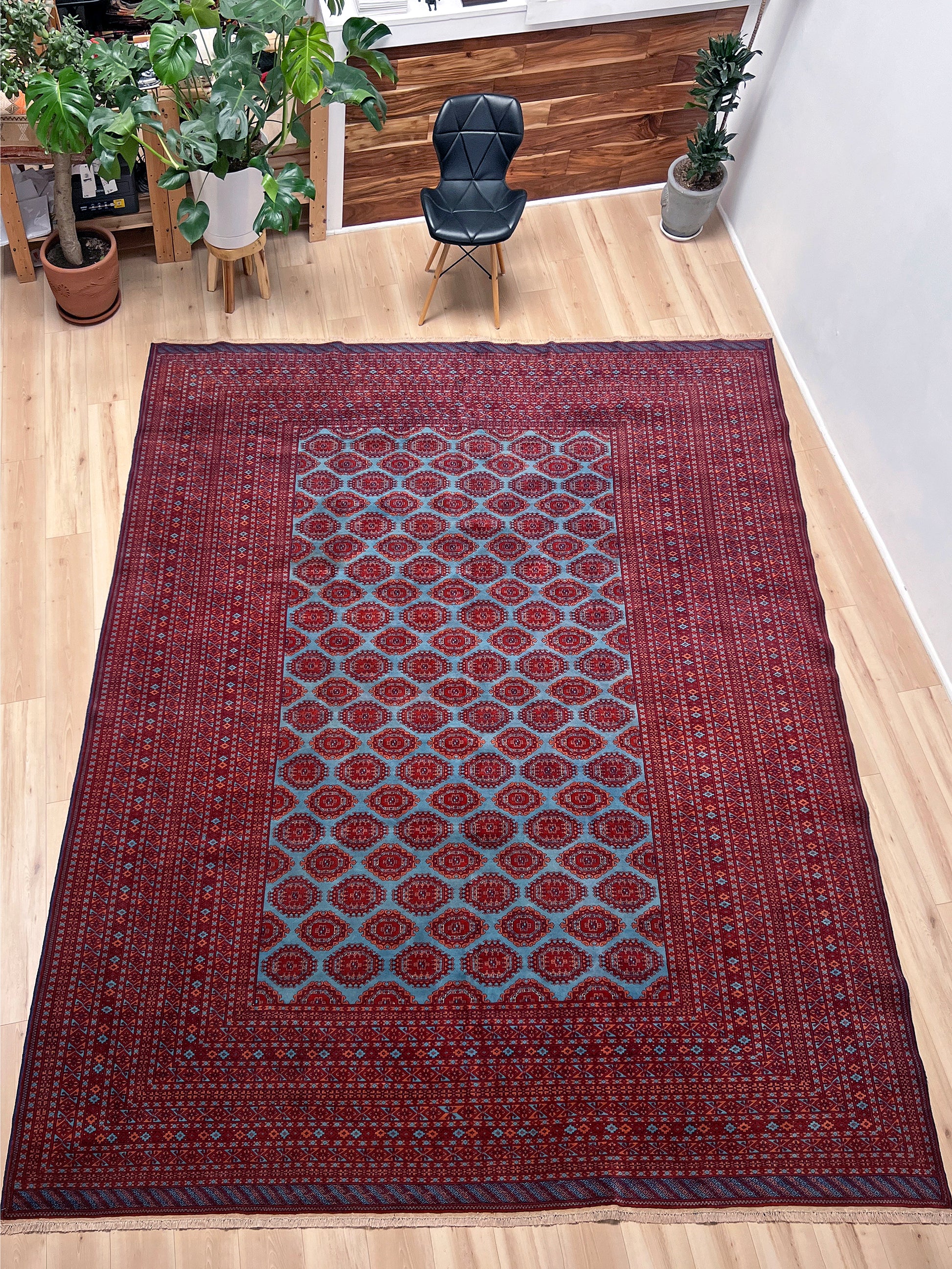 Blue bukhara turkmen rug. Luxury Handmade rug  shop palo alto. Oriental rug shop san francisco bay area.