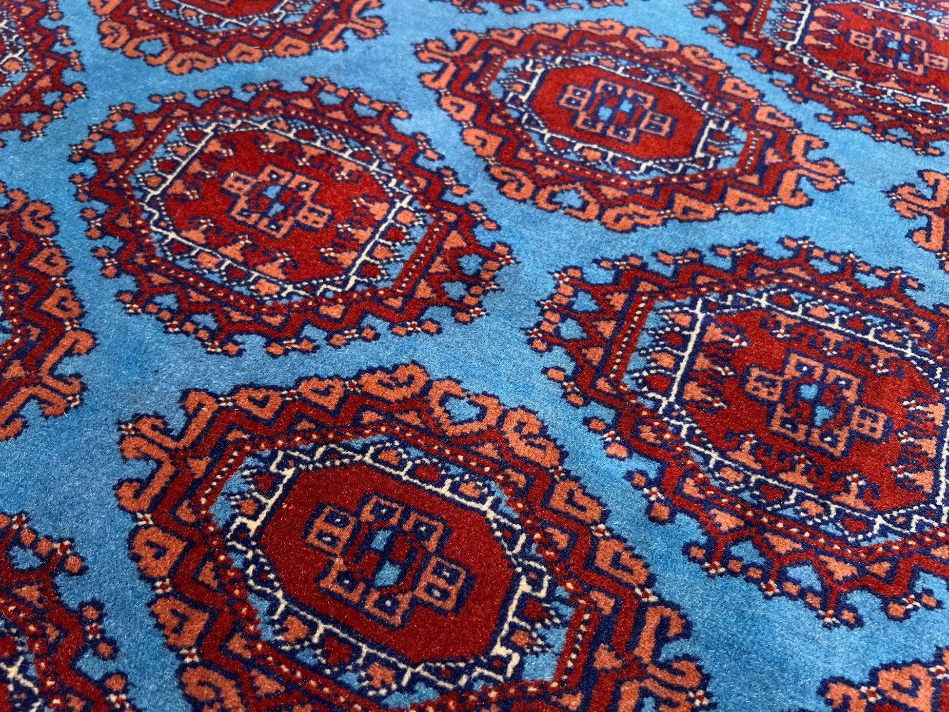 Blue bukhara turkmen rug. Luxury Handmade rug  shop palo alto. Oriental rug shop san francisco bay area.