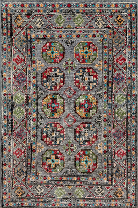 Transitional Gray Neutral Ersari Elephant Foot rug 4x6. Handmade Turkmen tribal wool rug perfect for living room, bedroom, or entryway. Free shipping from the best rug shop in the San Francisco Bay Area, Burlingame CA.