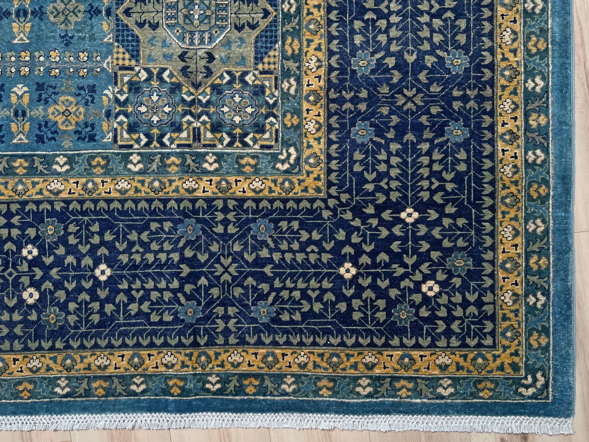 50x50 mamluk handmade area rug. 10x14 rug for living room. Luxury rug shop palo alro. Oriental rug shop san francisco bay area.