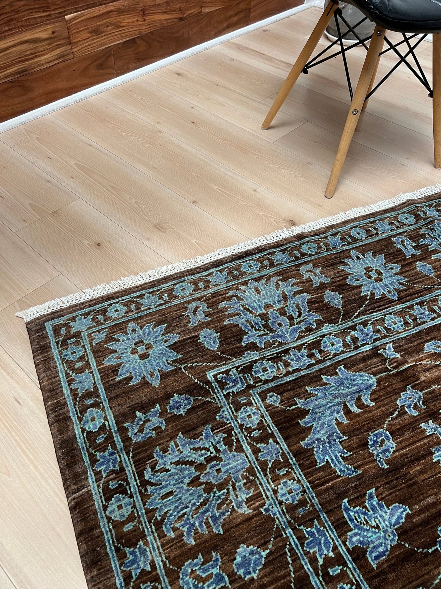 Sultani oushak contemporary handmade rug. Oriental rug shop san francisco palo alto.