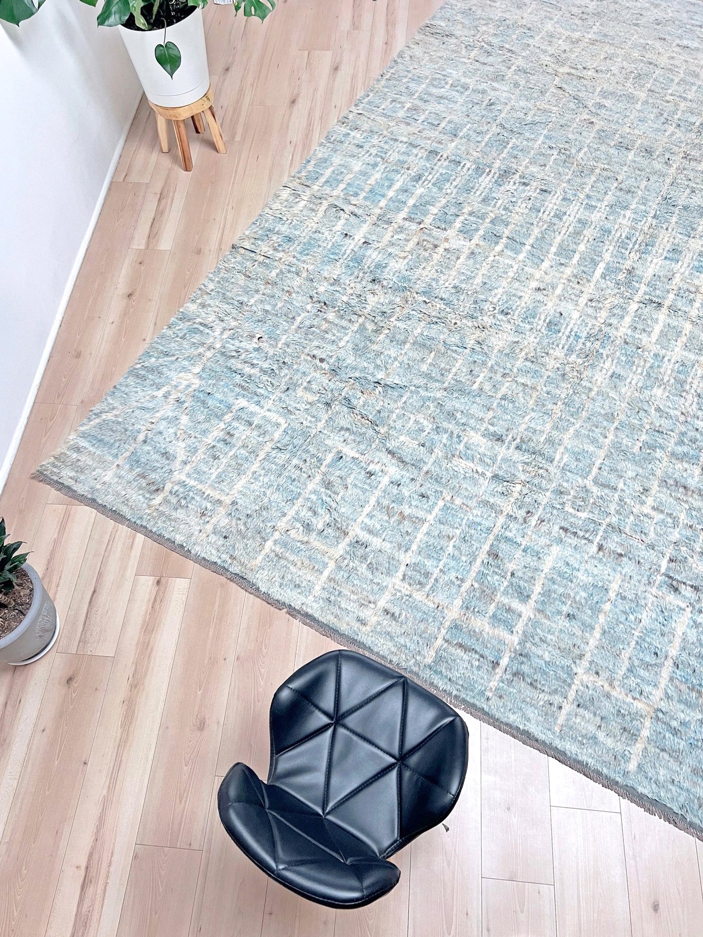 Moroccan Shag minimalist rug wool handmade 10x14 large area rug. Rug shop San Francisco Bay Area. Buy rug online.