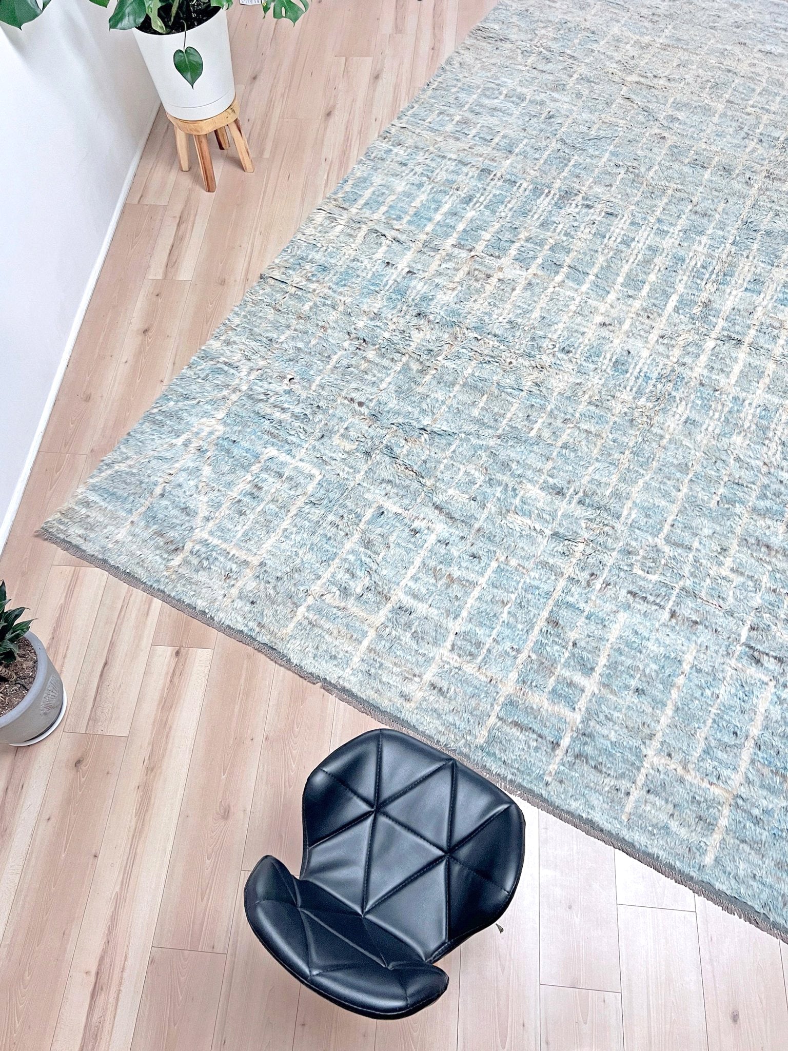 Moroccan Shag minimalist rug wool handmade 10x14 large area rug. Rug shop San Francisco Bay Area. Buy rug online.
