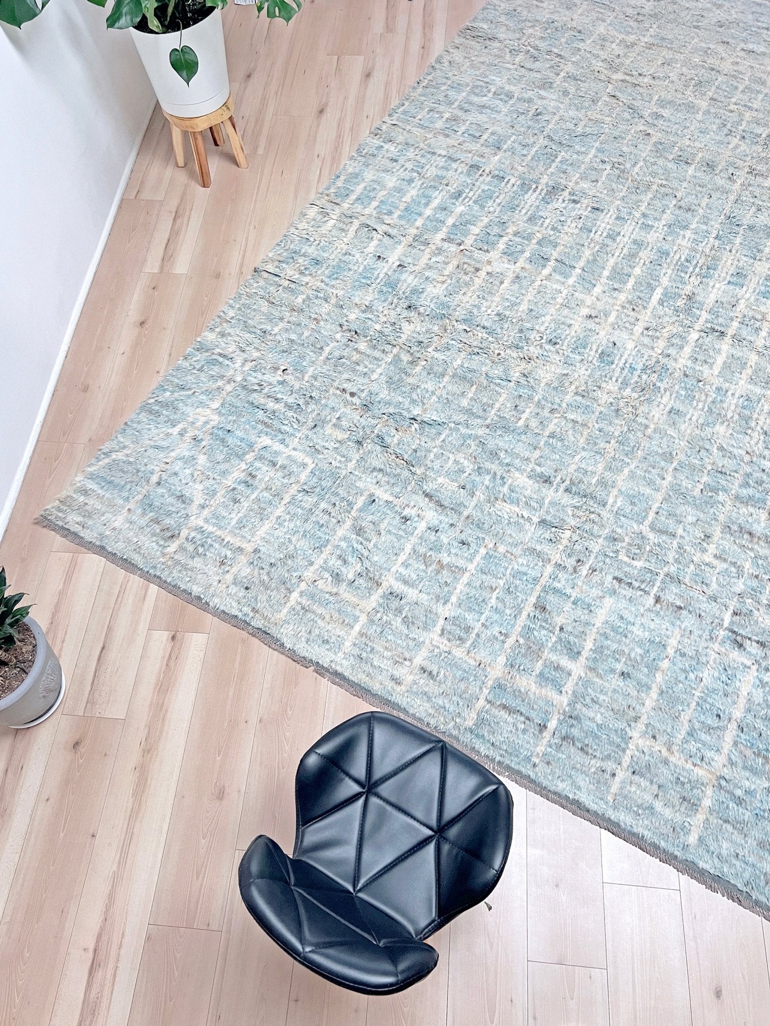 Moroccan Shag minimalist rug wool handmade 10x14 large area rug. Rug shop San Francisco Bay Area. Buy rug online.