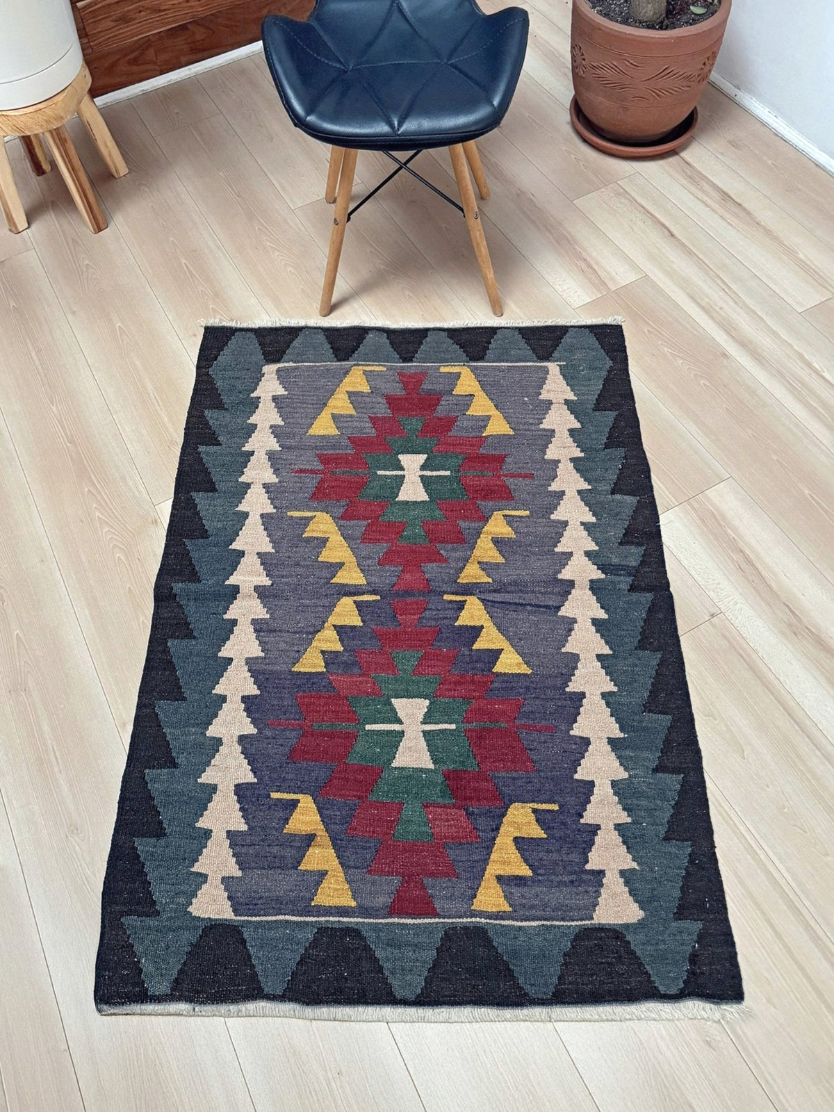 3x4 purple Navajo style tribal vintage turkish kilim wool rug for bedroom nursery kitchen entry tribal flatweave rug  shop san francisco bay area. Handmade wool flatweave rug.