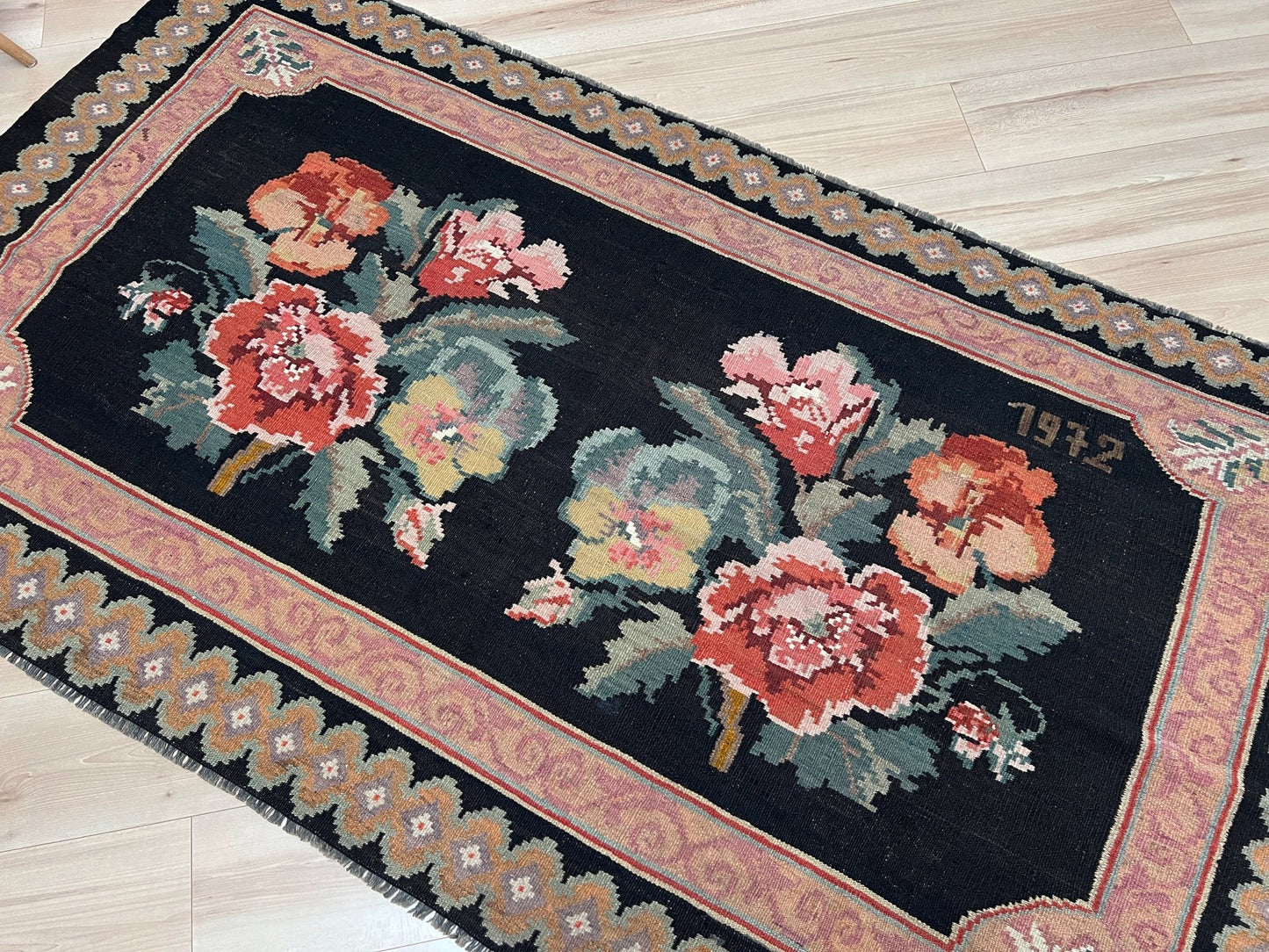 Moldovan Rose Kilim • Handmade Floral Vintage European Flatweave Rug / Wall Art (4'x7'6")