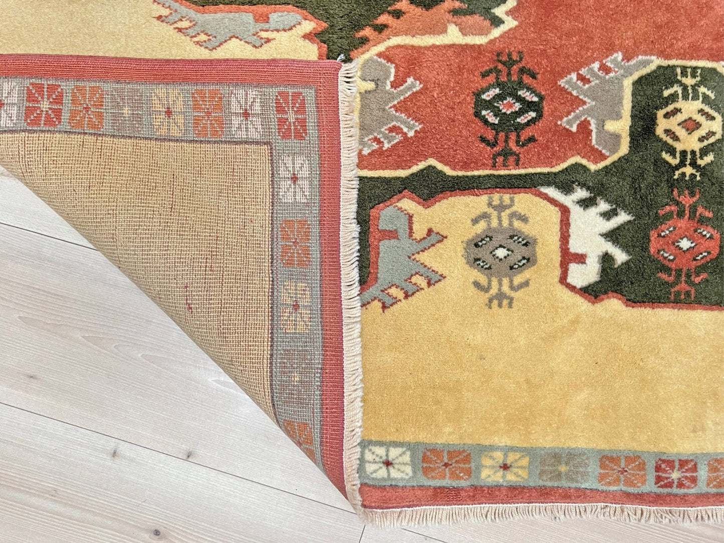 Decorative rug with geometric pattern on beige background. 6x7 Beige Terracotta red Konya Turkish Soft Rug. Vintage Rug Shop San Francisco Bay Area. 
